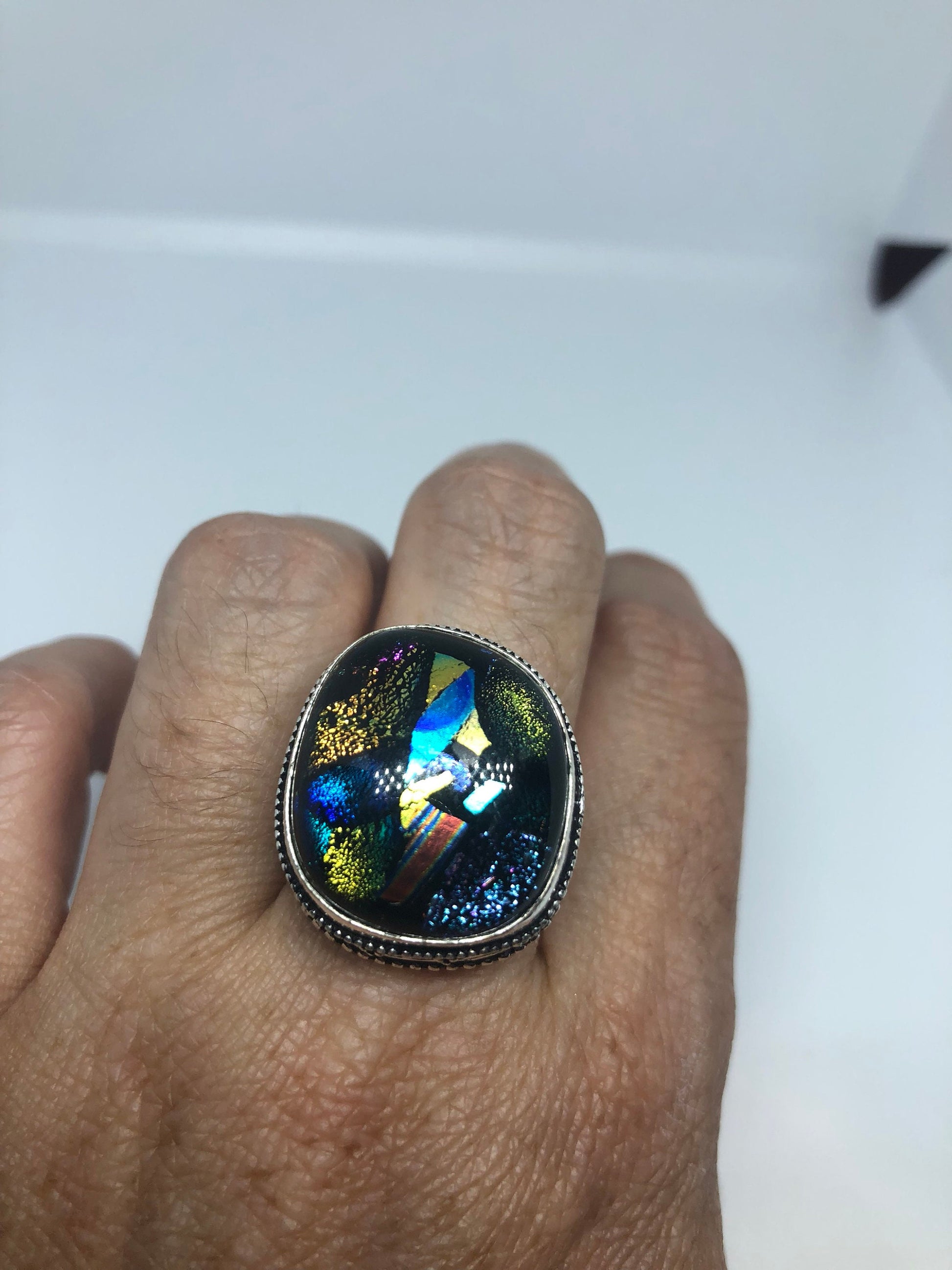 Vintage Vintage Art Glass Ring About an Inch Long Knuckle Ring