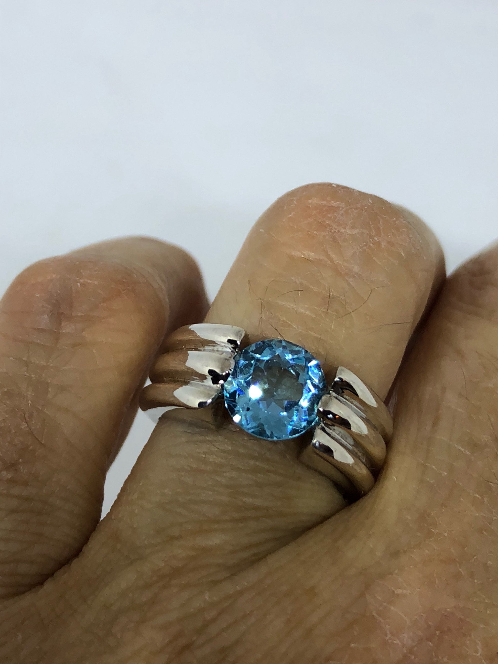 Vintage genuine blue topaz 925 sterling silver Ring