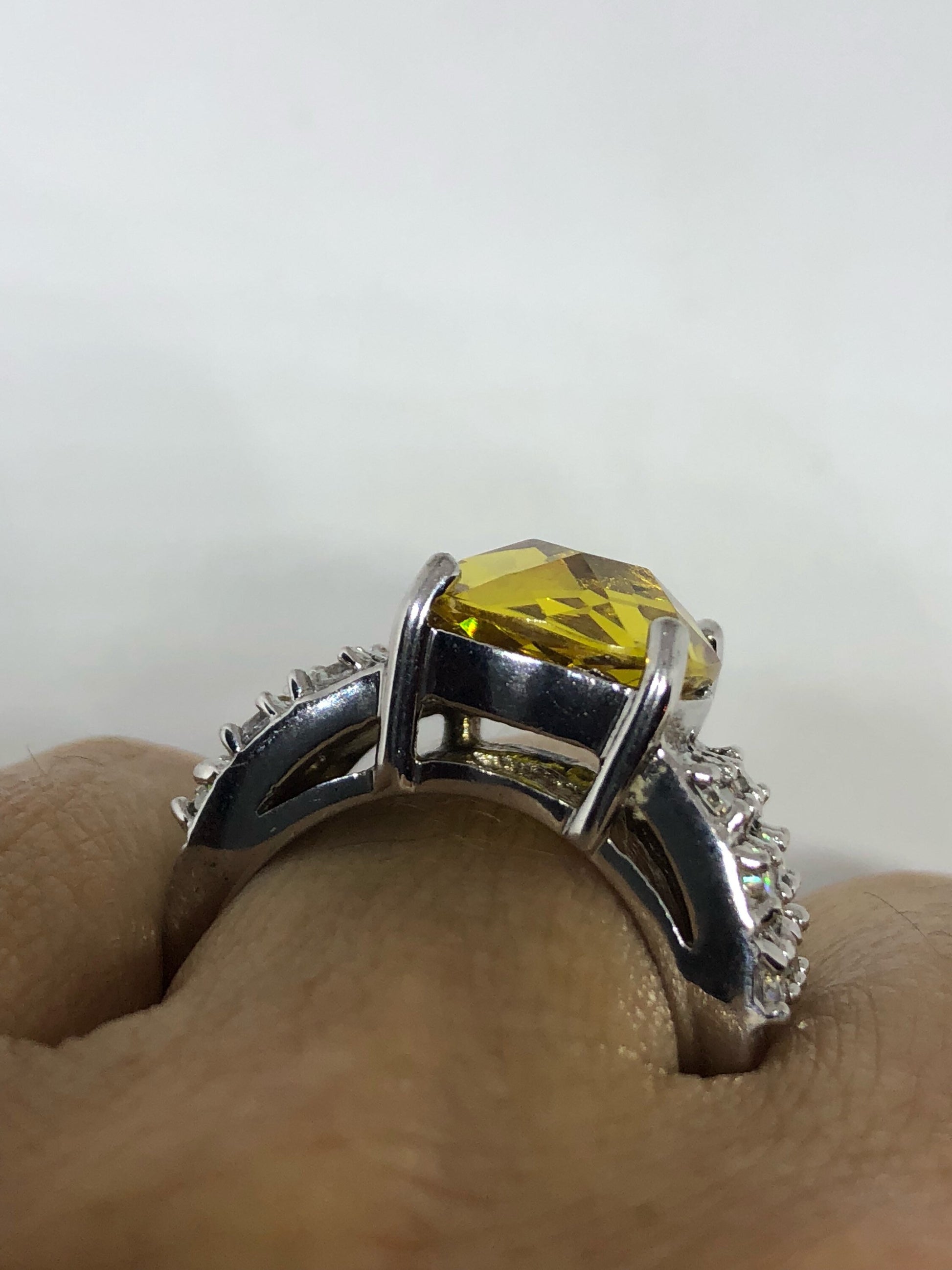 Vintage Handmade Golden Genuine Citrine 925 Sterling Silver Gothic Ring