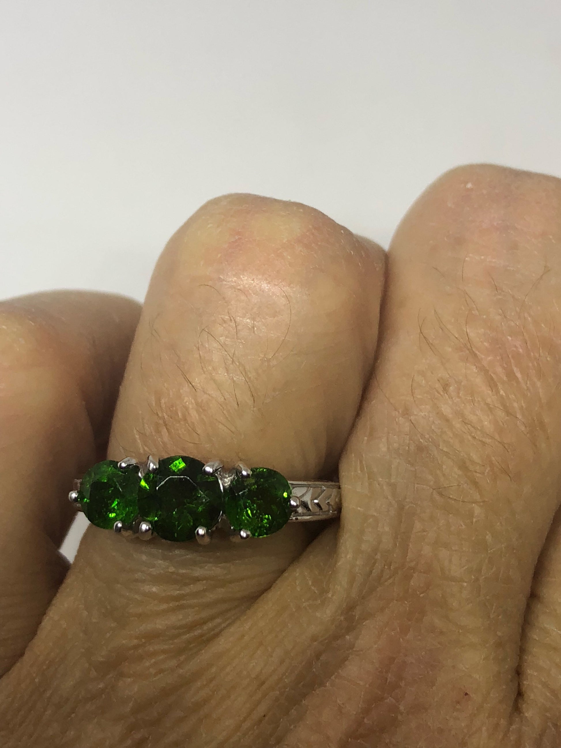 Vintage Handmade Green Chrome Diopside Filigree Setting Sterling Silver Gothic Ring