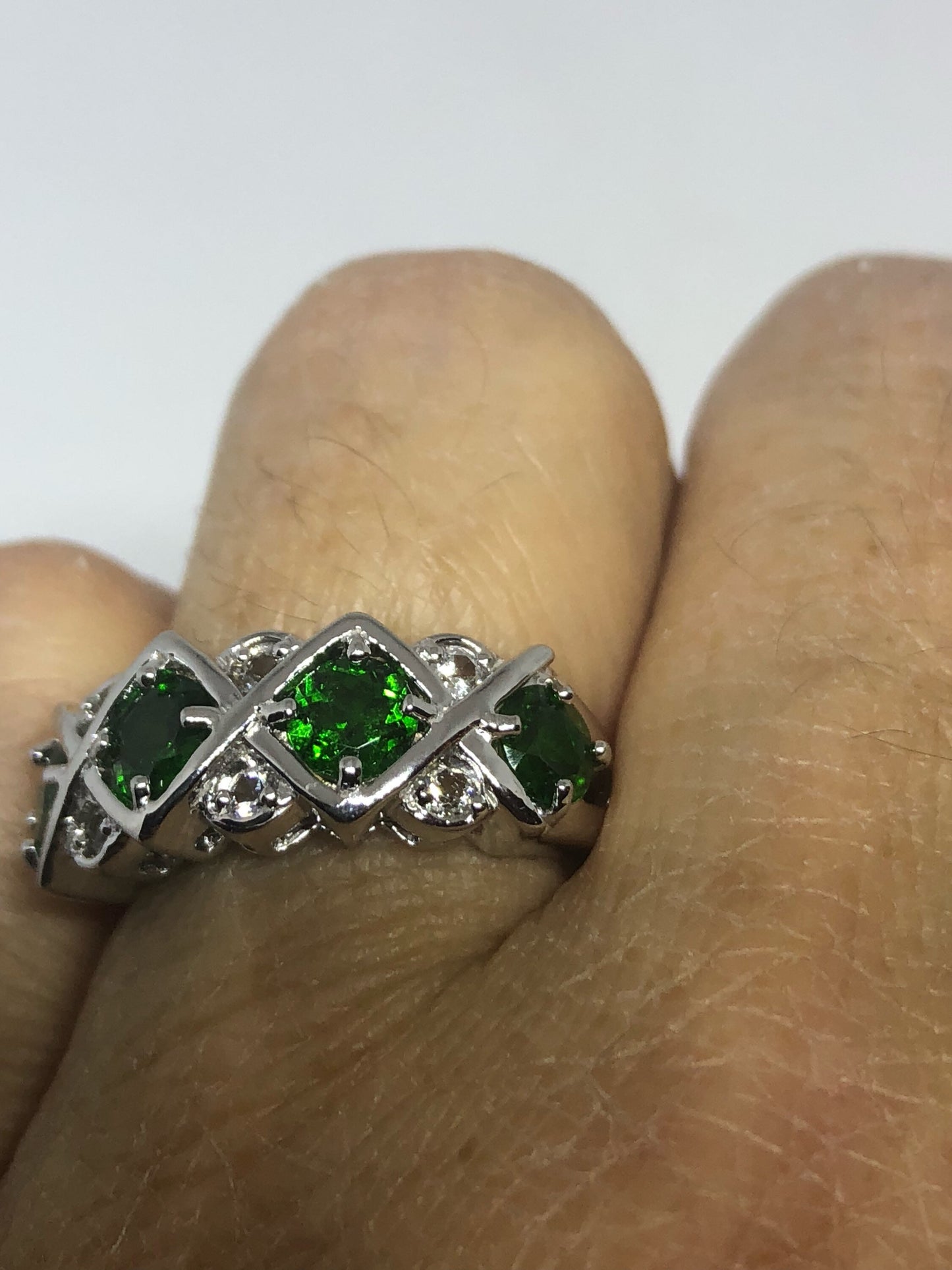 Vintage Handmade Green Chrome Diopside Filigree Setting Sterling Silver Gothic Ring