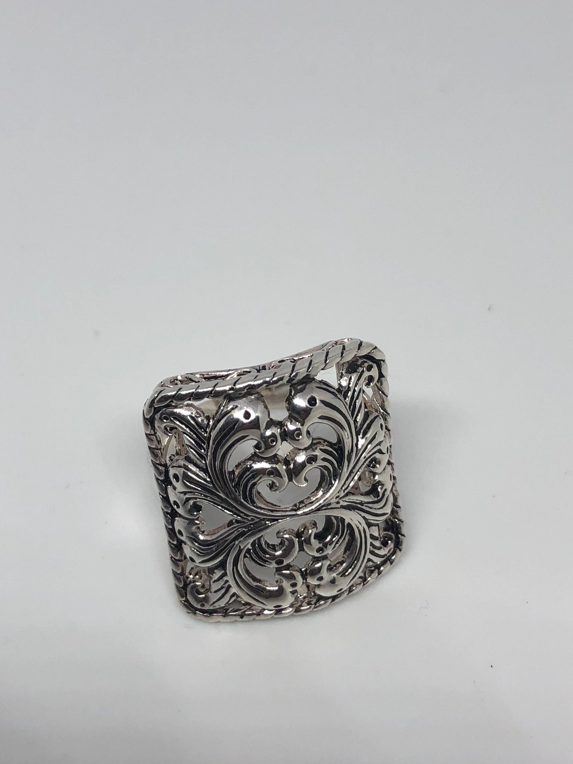 Vintage 925 Sterling Silver Flower Southwestern Ring