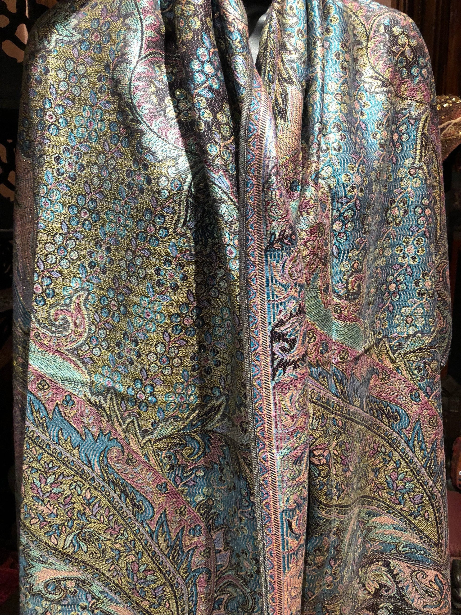 Vintage Pastel Metallic Gold Paisley Brocade Pashmina Scarf Wrap