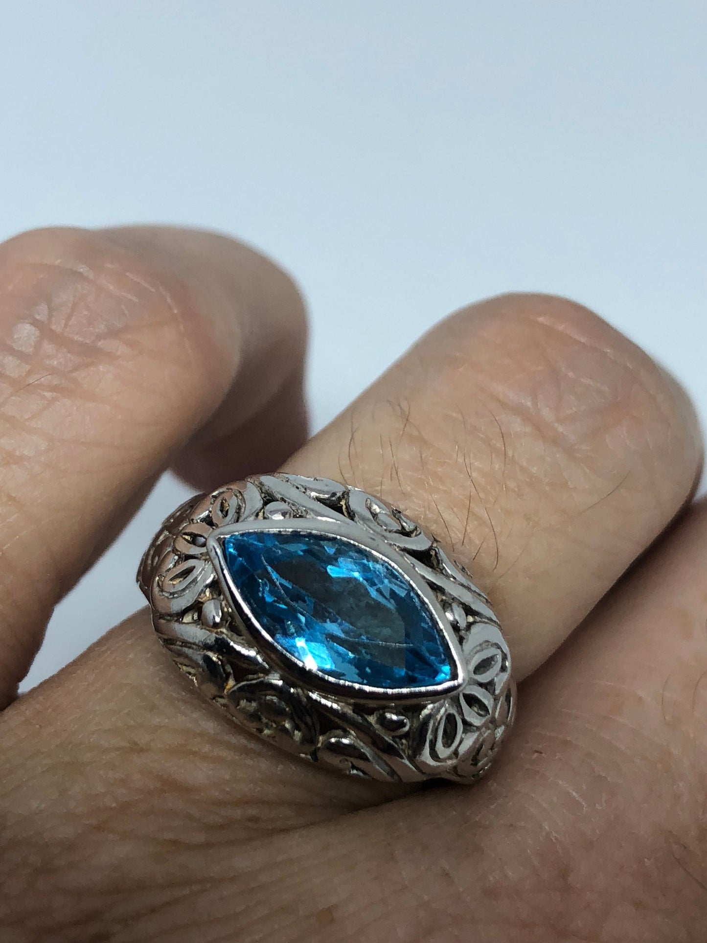 Vintage Genuine Blue Topaz 925 Sterling Silver Rhodium Ring