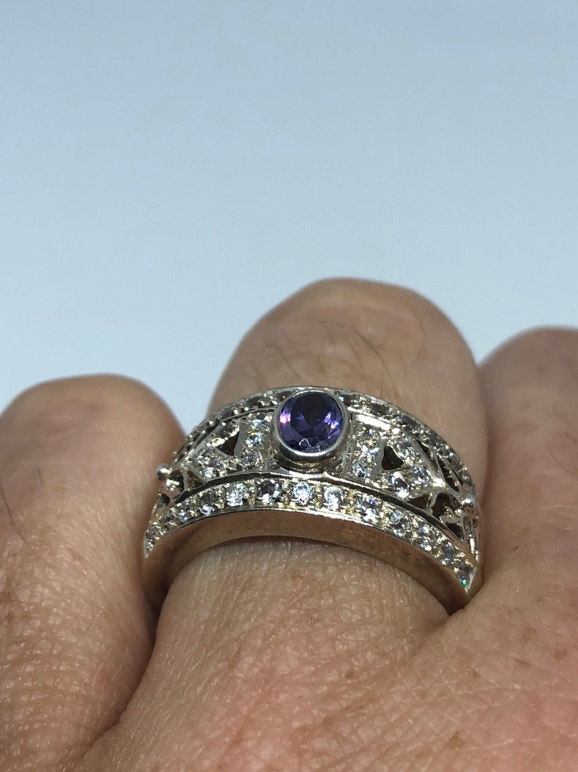 Vintage Handmade Deep Purple Genuine Amethyst Setting 925 Sterling Silver Gothic Ring