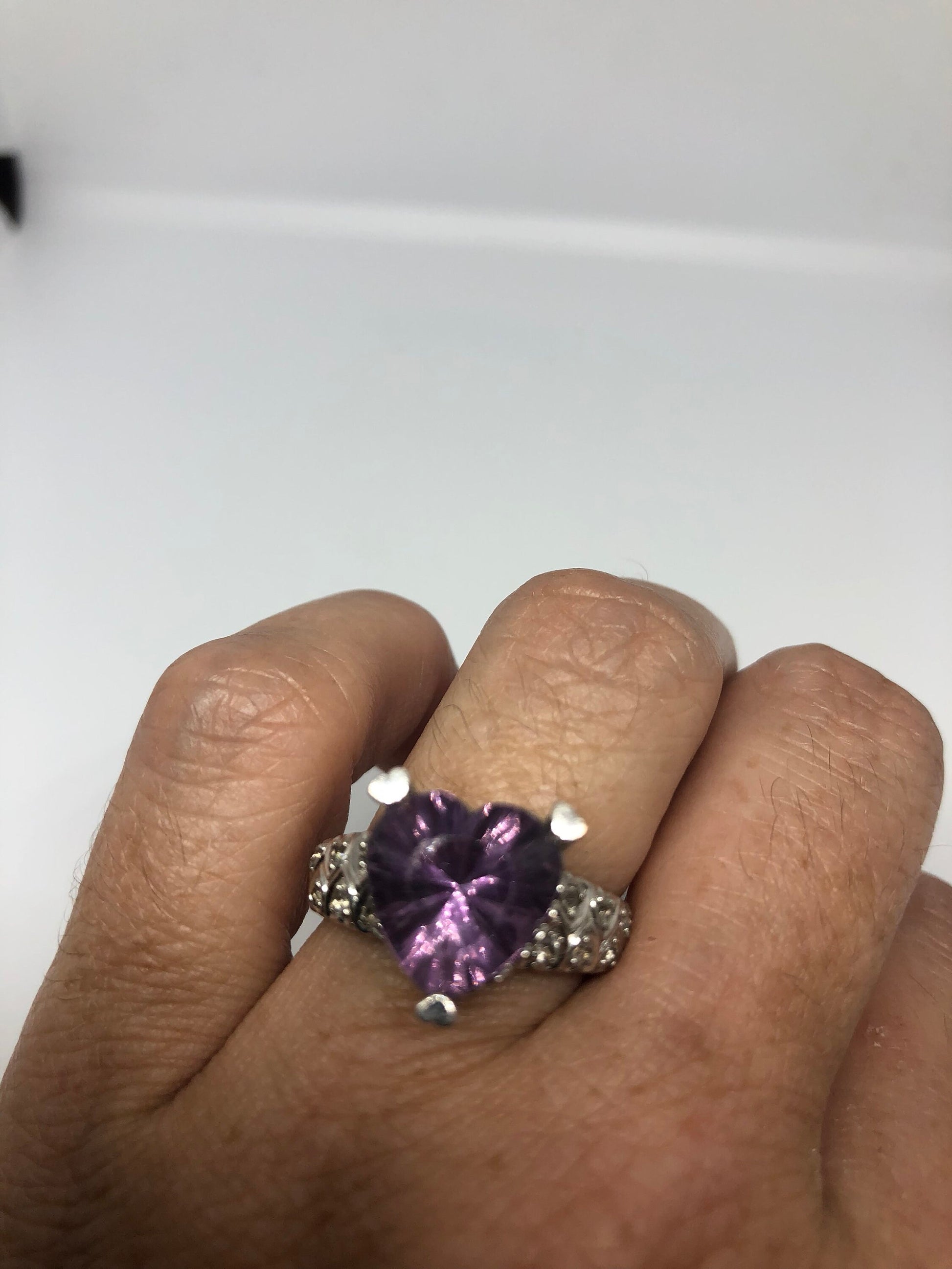 Vintage Handmade Deep Purple Genuine Amethyst Setting 925 Sterling Silver Gothic Ring