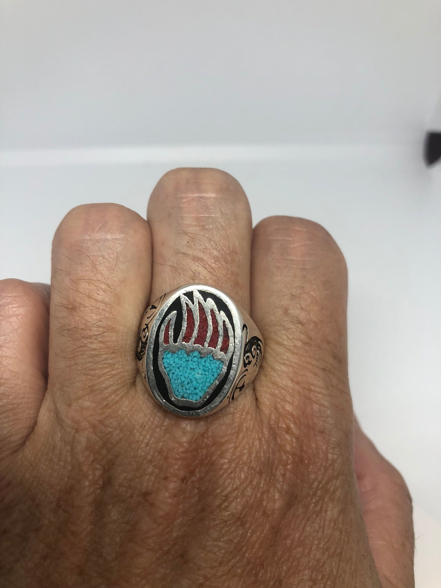 Vintage Native American Southwestern Style Turquoise Stone Inlay Mens Bear Paw Ring