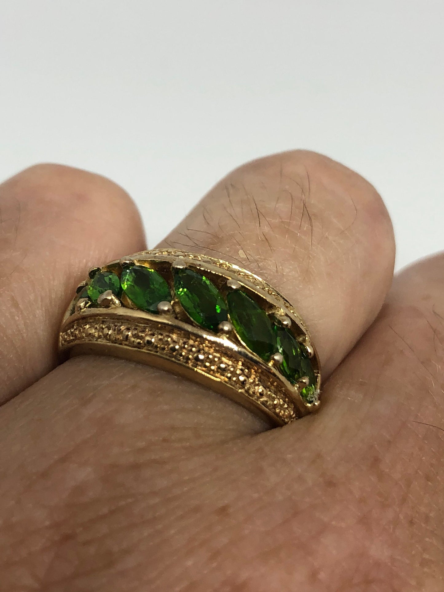 Vintage Handmade Genuine Green Chrome Diopside Filigree Setting Golden 925 Sterling Silver Gothic Knot Ring