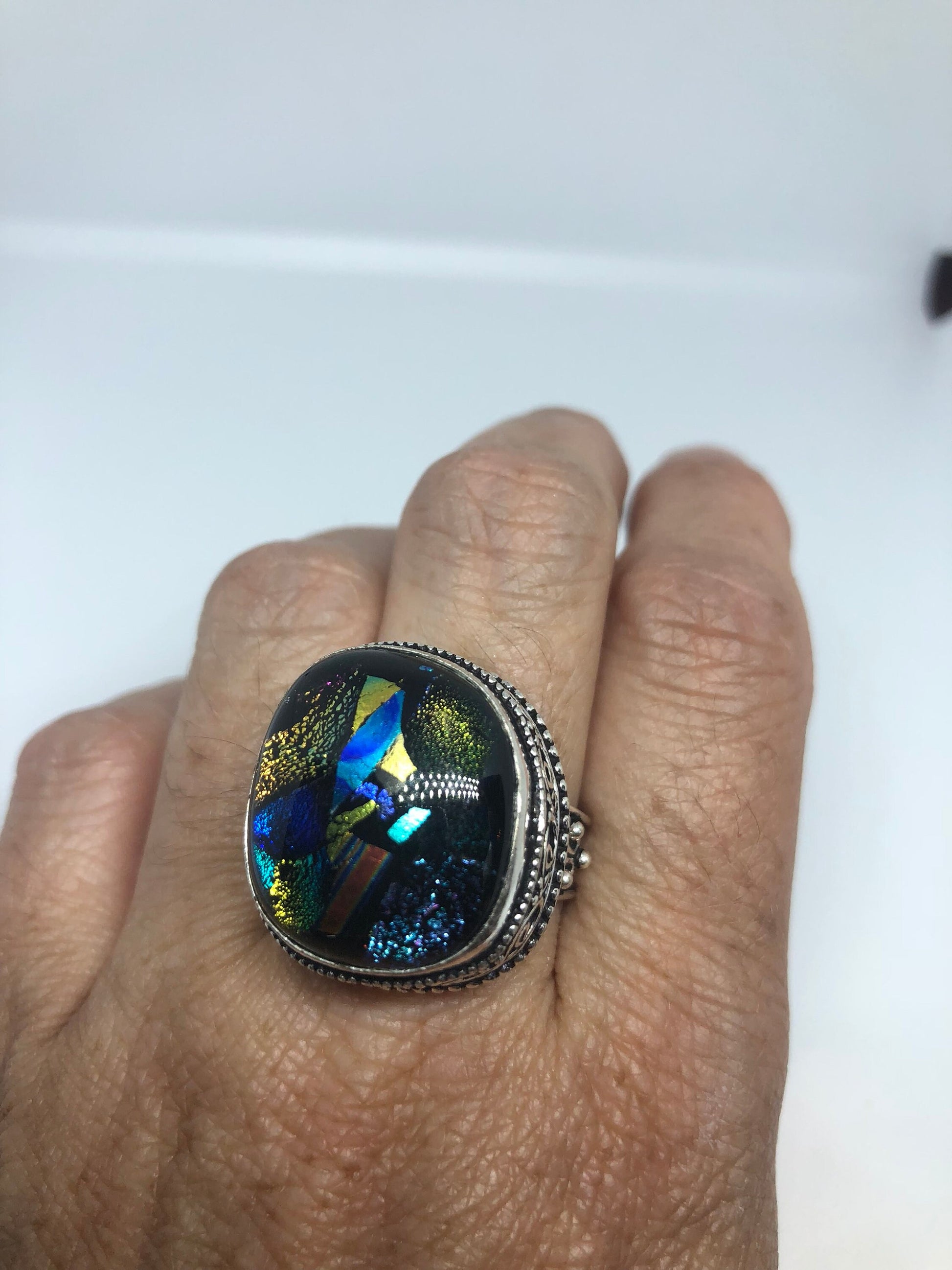 Vintage Vintage Art Glass Ring About an Inch Long Knuckle Ring