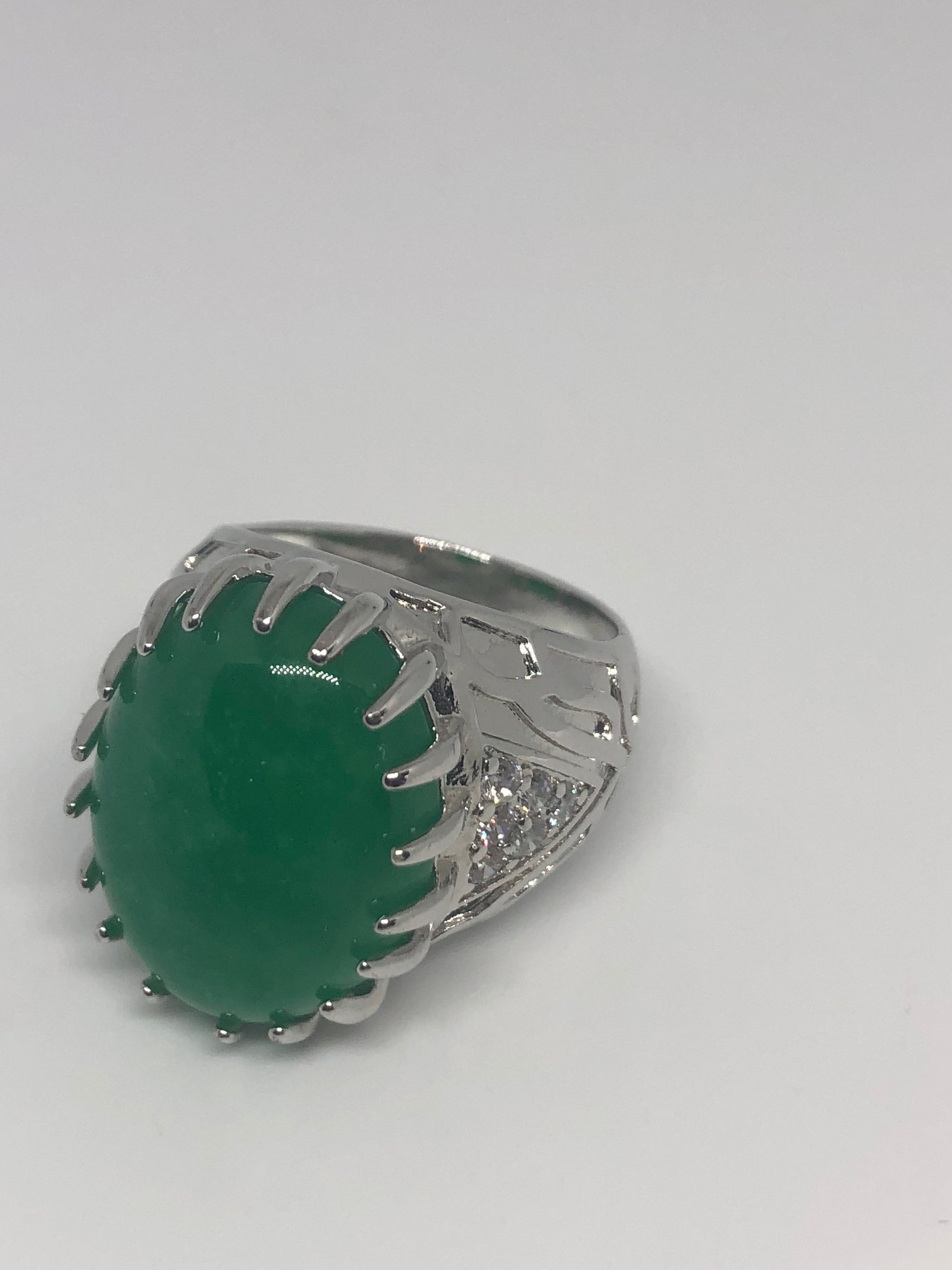 Vintage Lucky Green Nephrite Jade Ring