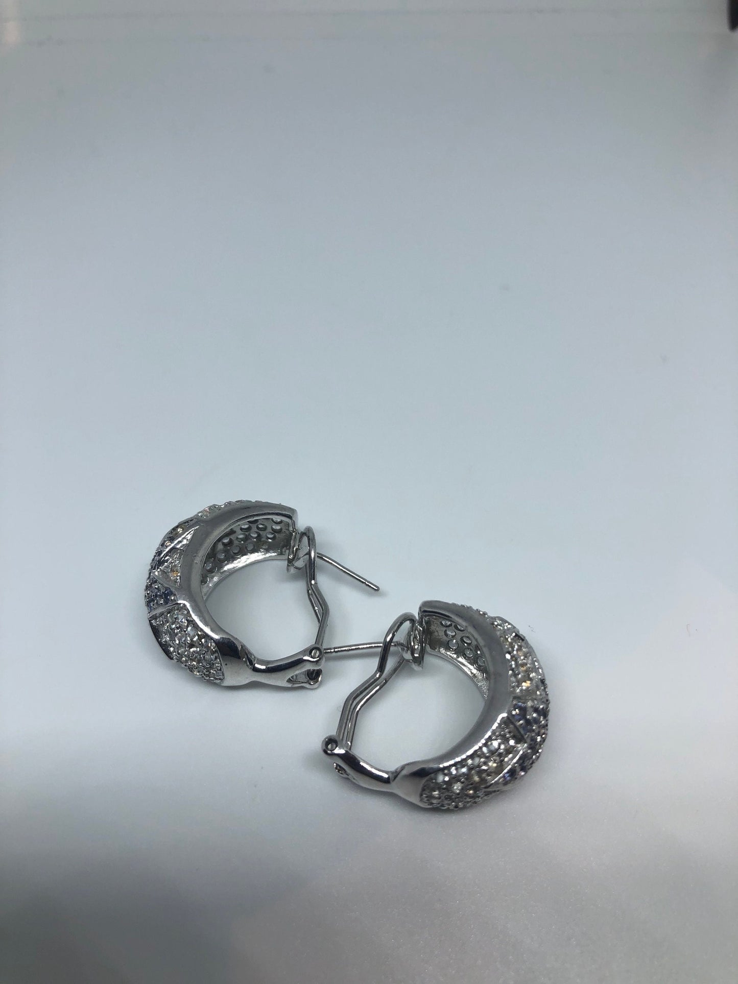 Vintage Handmade Sterling Silver Deep Blue Iolite star Earrings