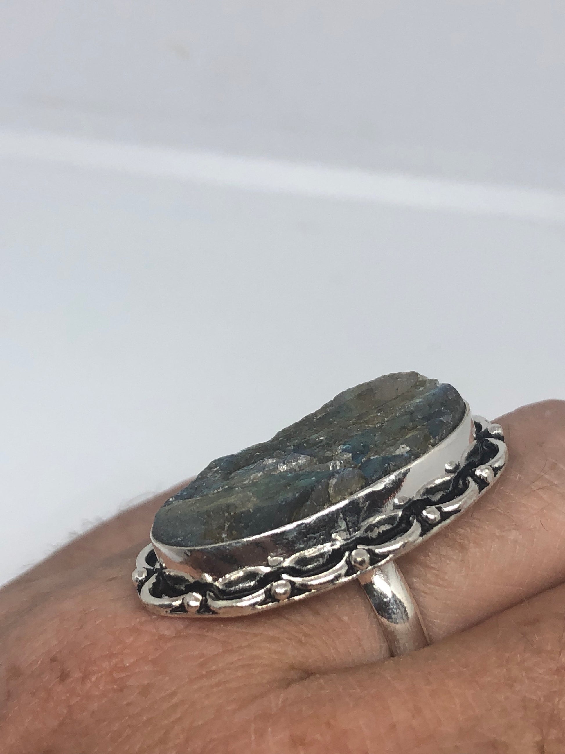 Vintage Large Blue Green Labradorite Stone Silver Ring