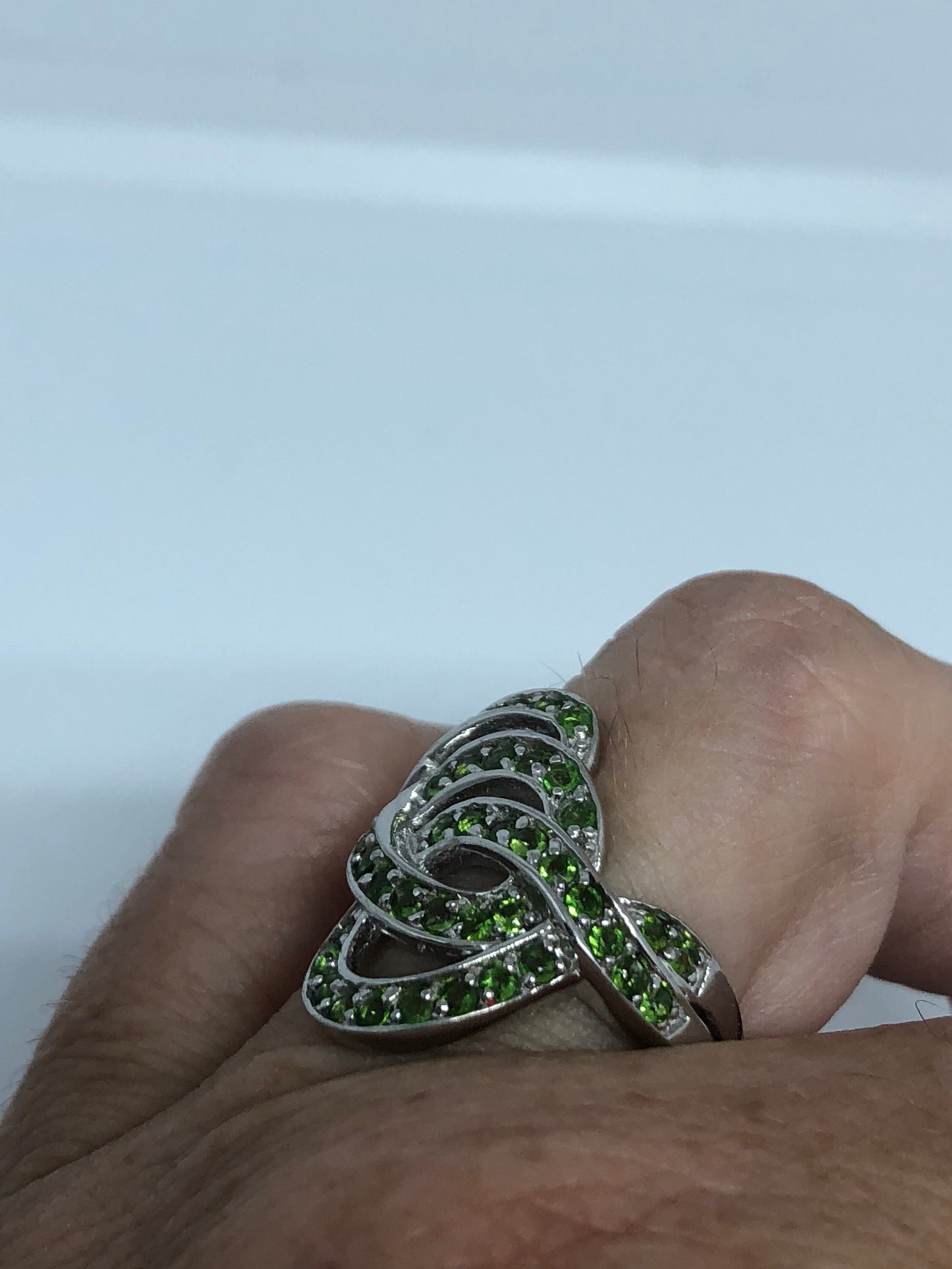 Vintage Handmade Genuine Green Chrome Diopside Filigree Setting 925 Sterling Silver Gothic Knot Ring