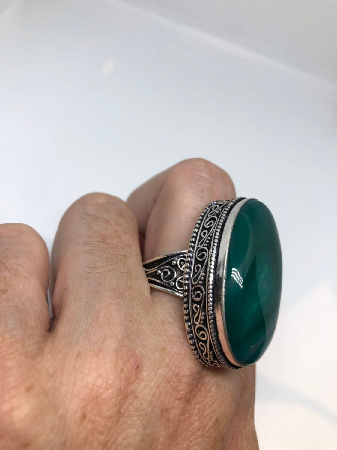 Vintage Green Agate Silver Ring About an Inch Long Knuckle Ring