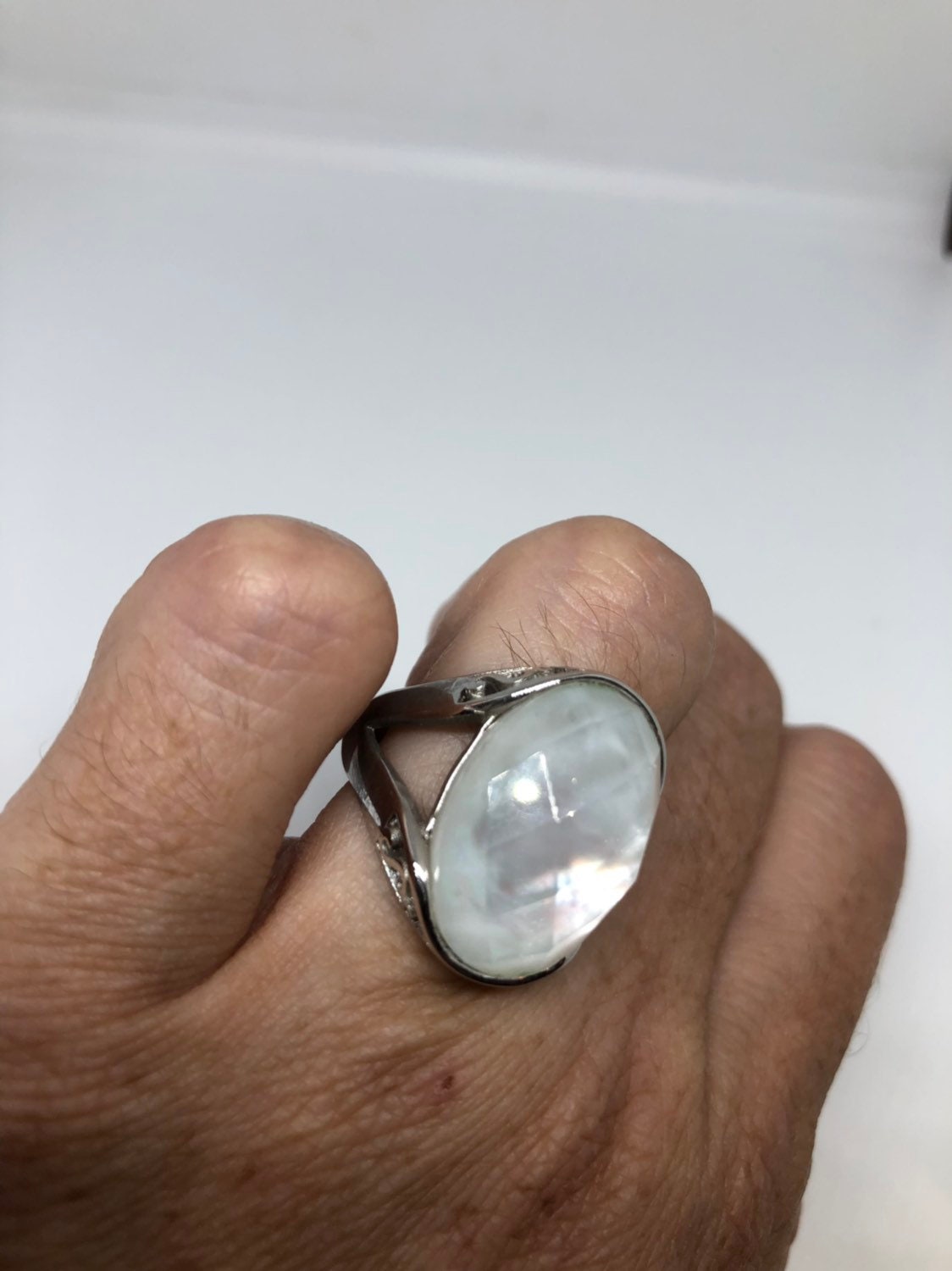 Vintage Mother of Pearl 925 Sterling Silver Ring