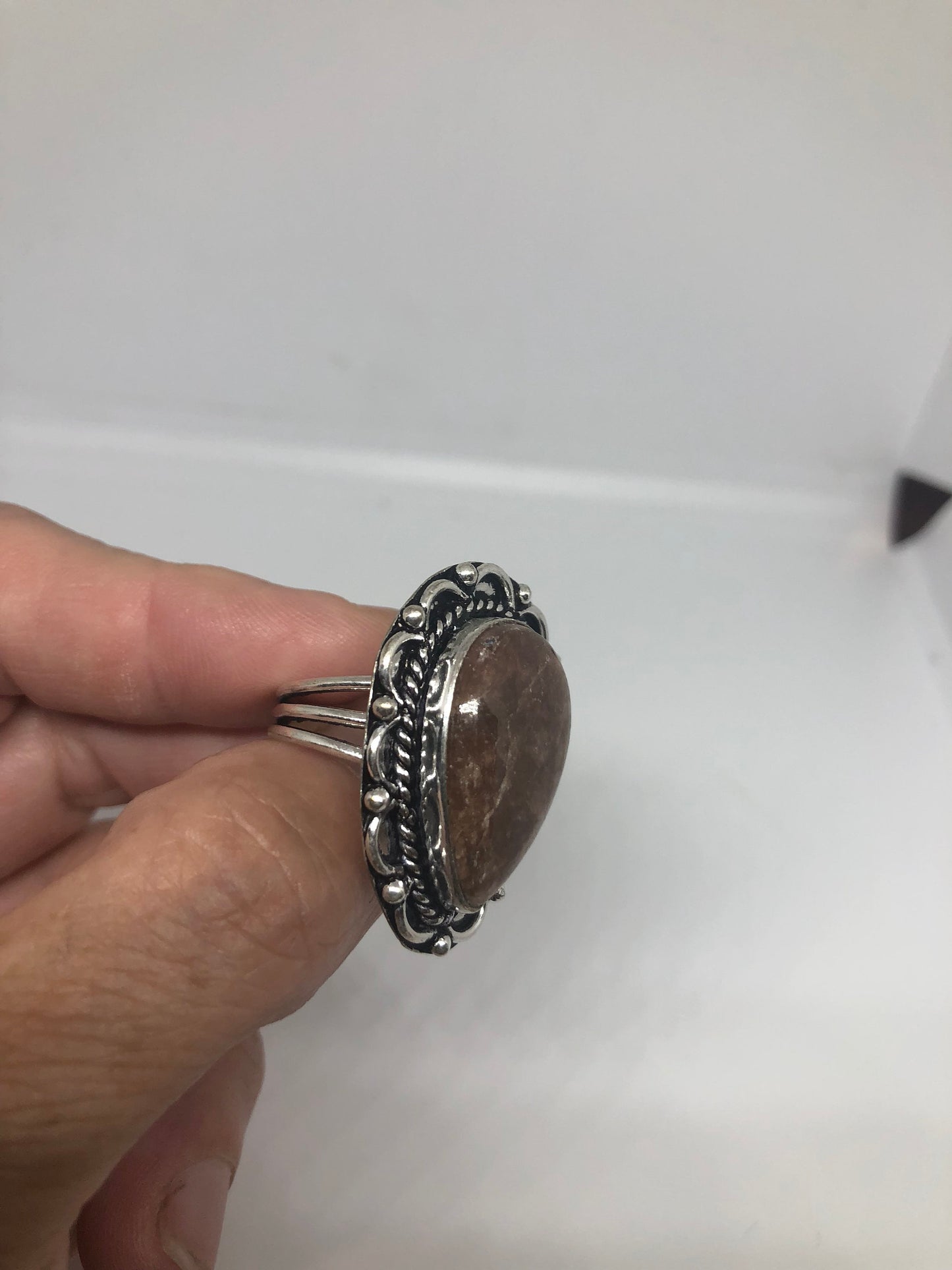 Vintage Handmade Sandstone agate White Bronze Silver Gothic Ring