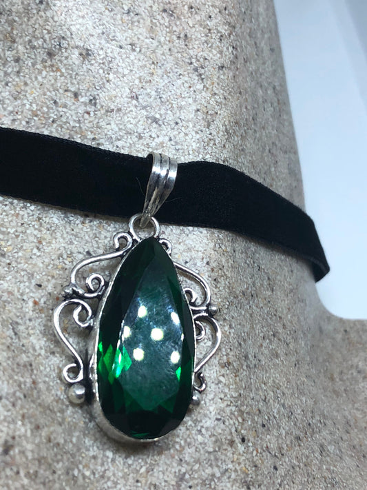 Handmade Vintage Green Glass Crystal Choker Pendant
