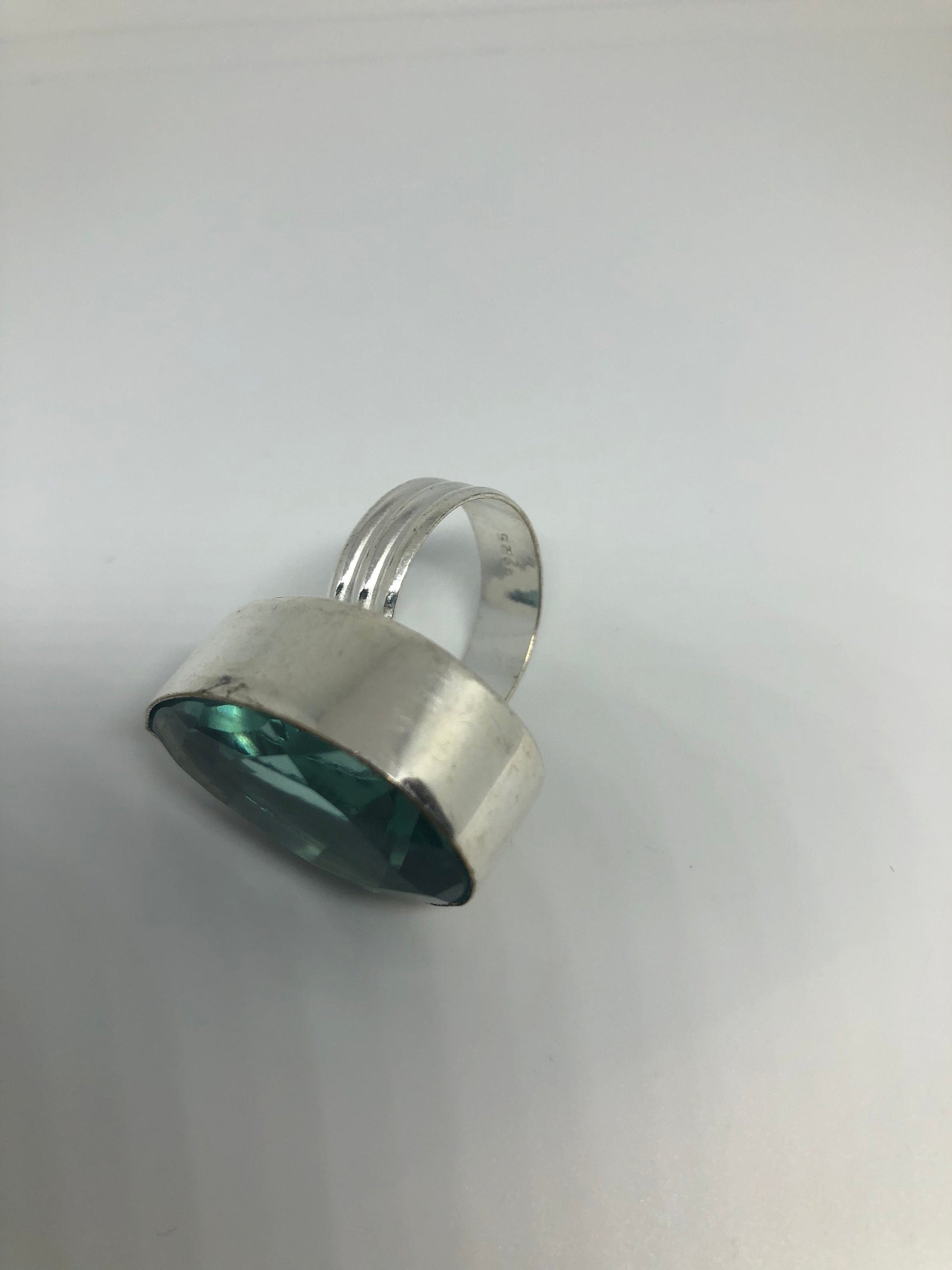 Vintage Aqua Vintage Art Glass Ring About an Inch Long Knuckle Ring