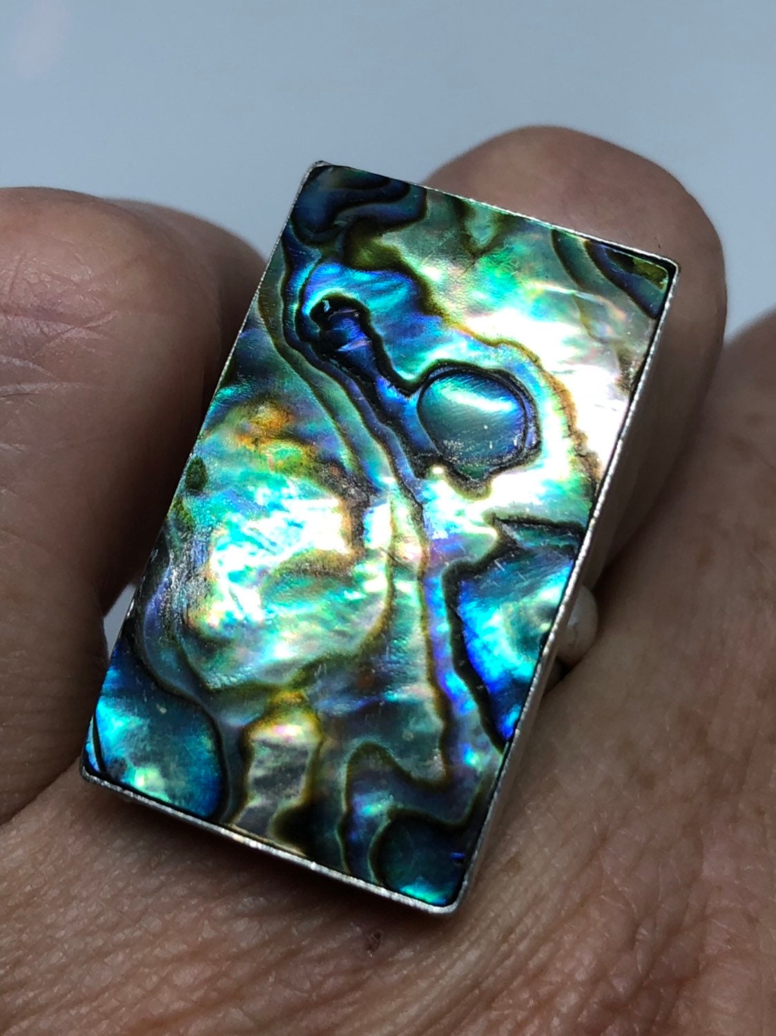 Antique Green Abalone White Bronze Silver Ring