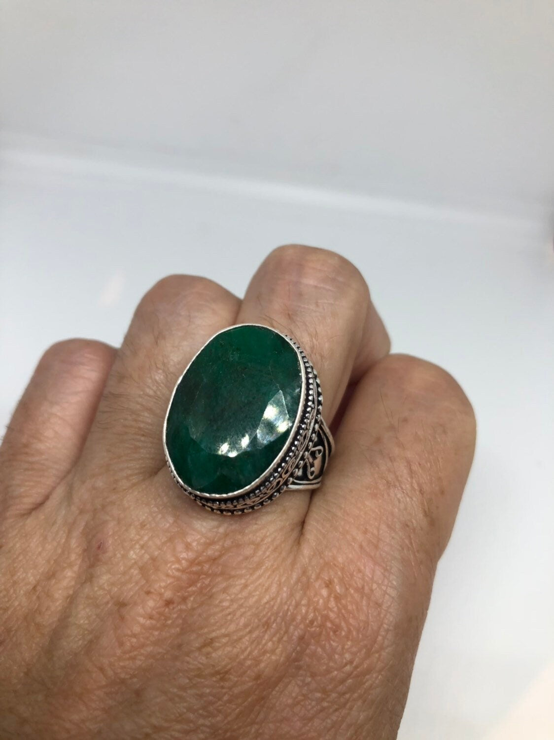 Vintage Green Agate Silver Ring About an Inch Long Knuckle Ring