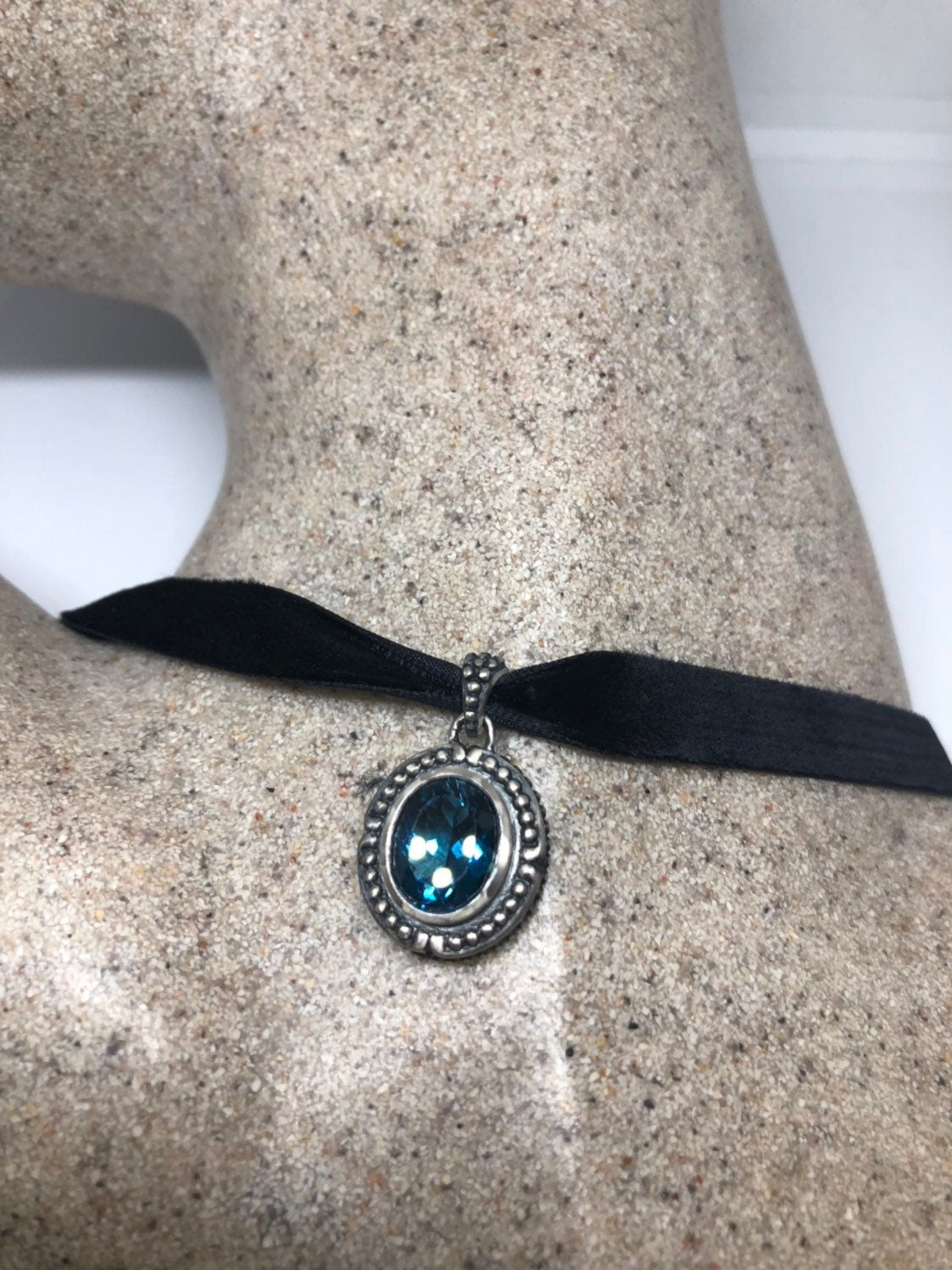 Vintage Blue Topaz 925 Sterling Silver Choker Necklace Pendant