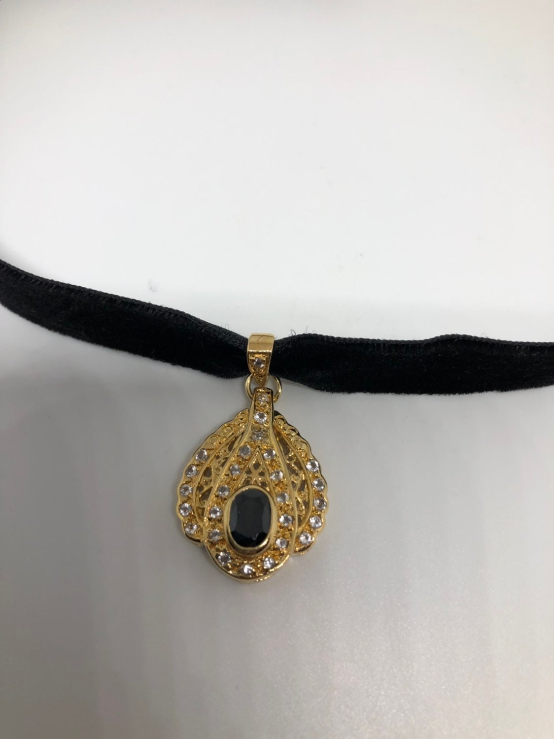 Vintage Blue Sapphire Choker 925 Sterling Silver Golden Pendant