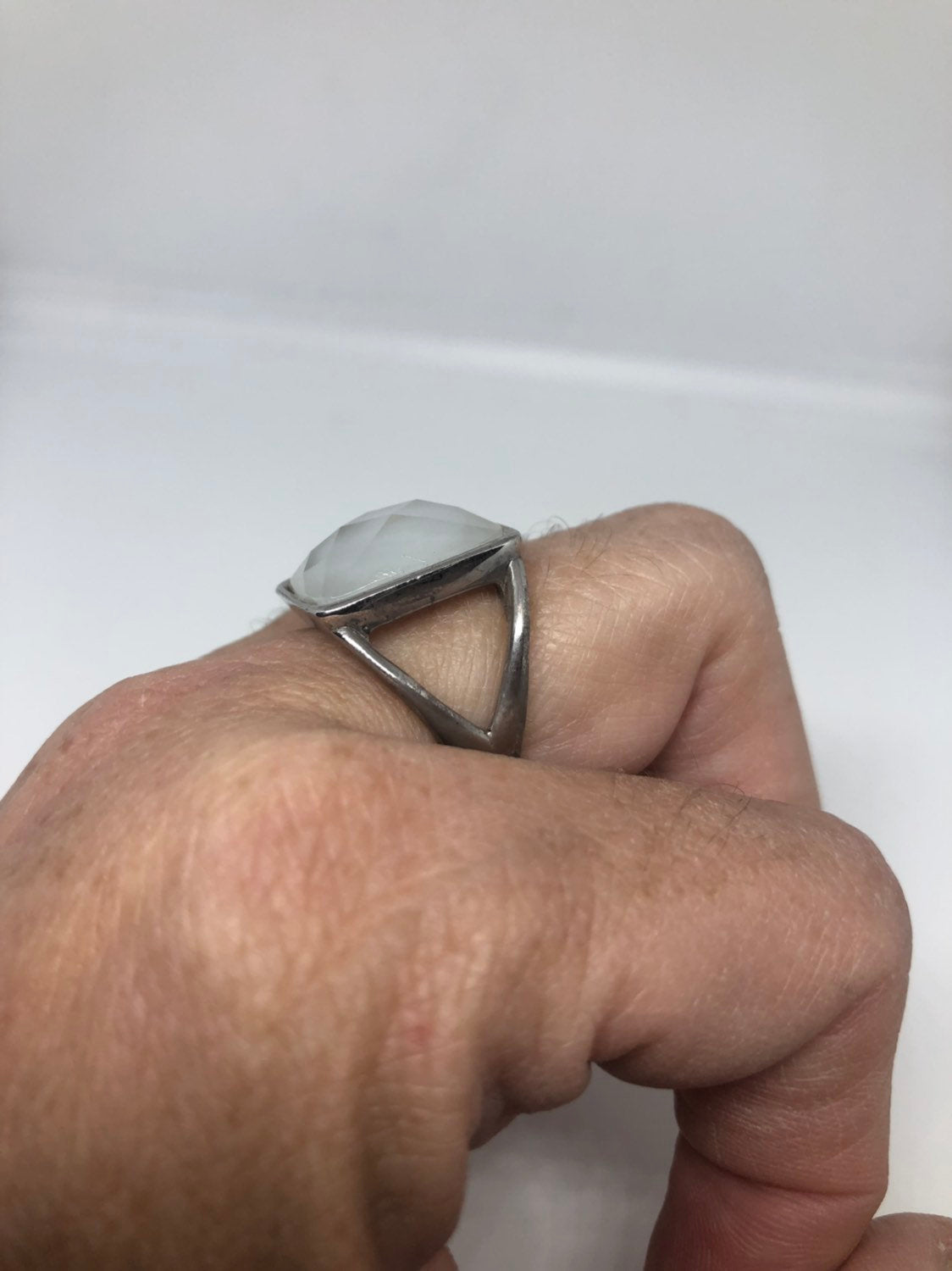 Vintage Mother of Pearl 925 Sterling Silver Ring