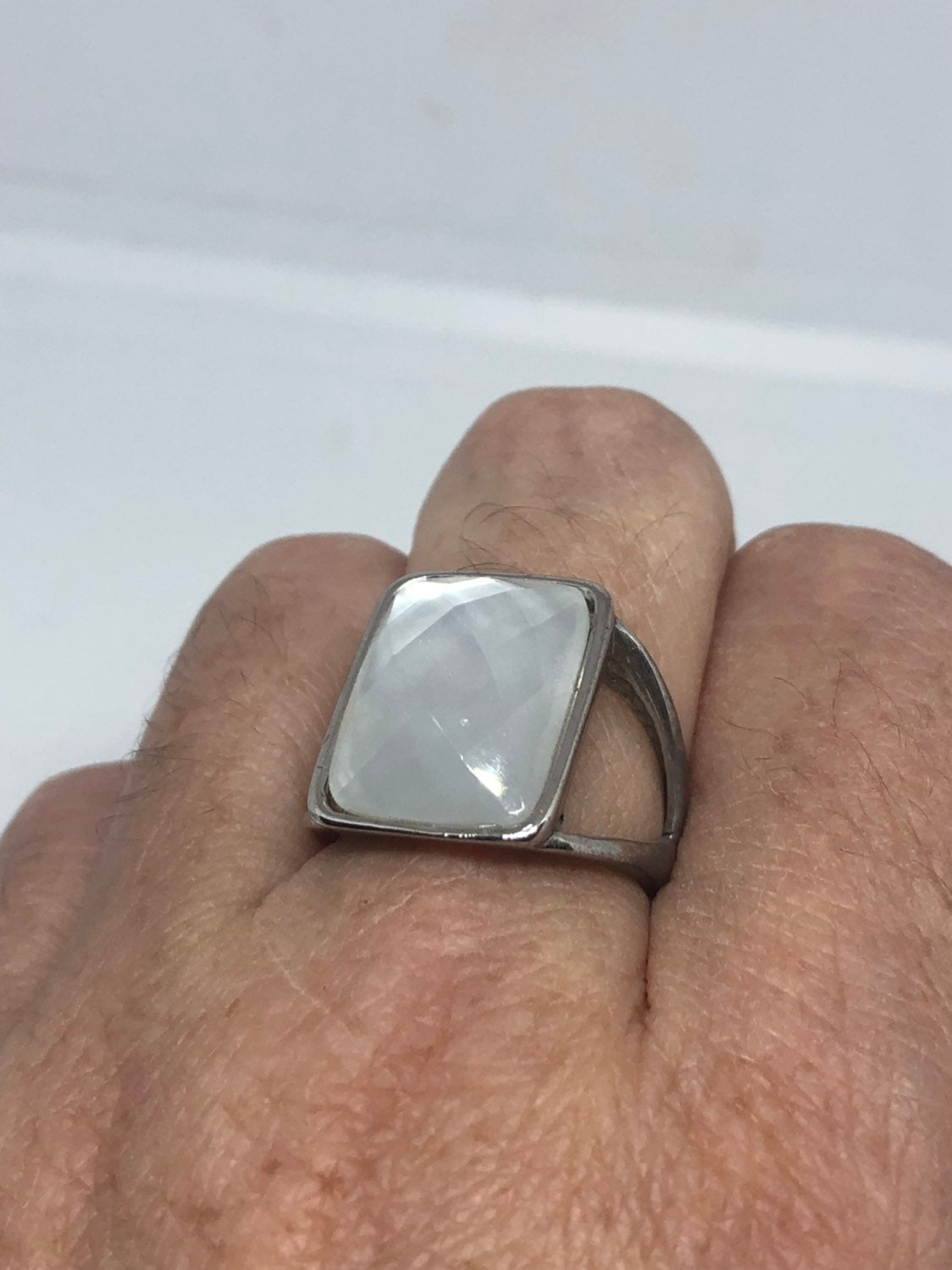 Vintage Mother of Pearl 925 Sterling Silver Ring