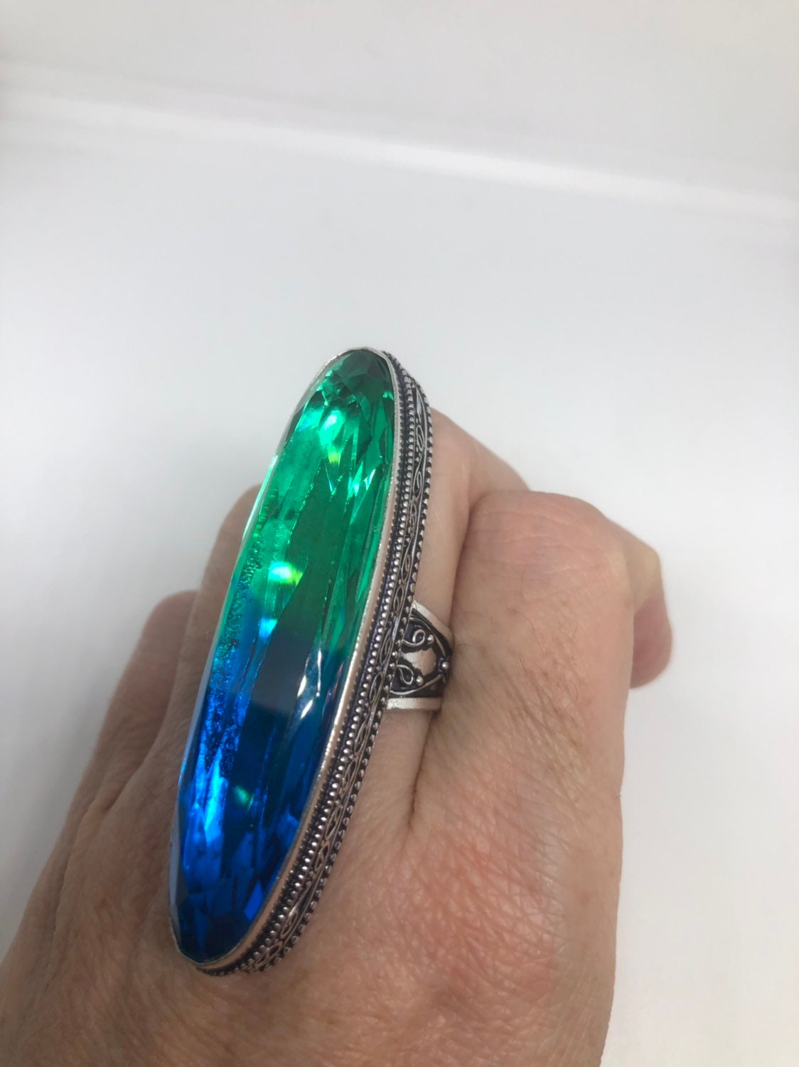 Vintage Green Blue Vintage Art Glass Boho Knuckle Ring