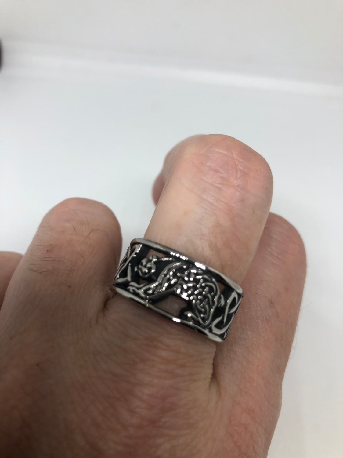 Vintage Celtic Knot Bear Stainless Steel Band Infinity Ring