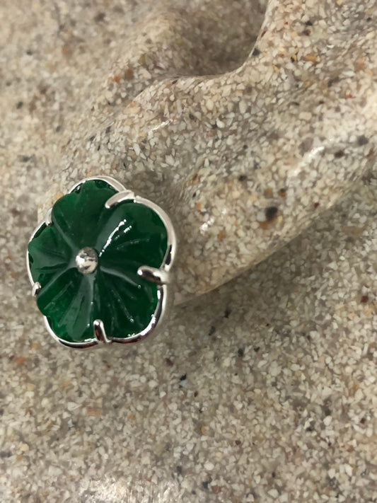 Vintage Green Jade Flower Earrings Stud Button