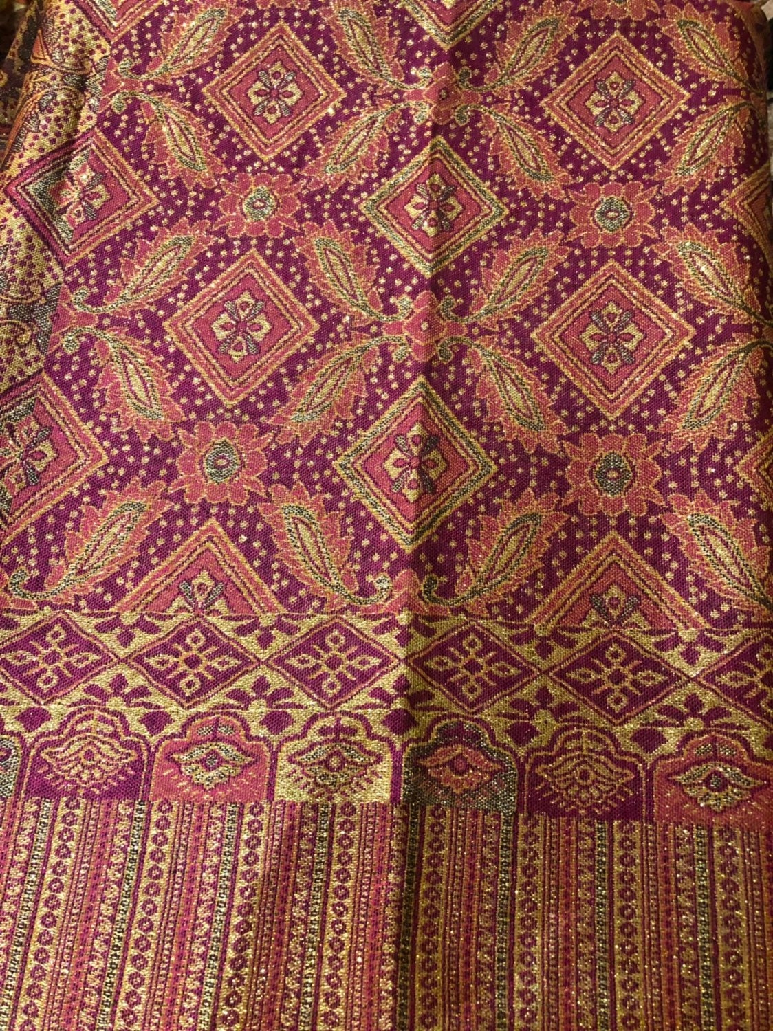 Vintage Magenta Pink Metallic Paisley Brocade Pashmina Scarf Wrap