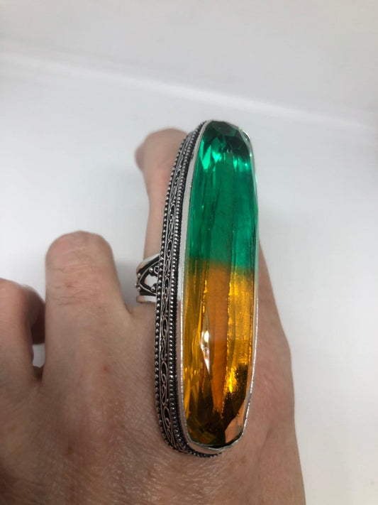 Vintage Green to yellow Vintage Art Glass Ring 2 Long Knuckle Ring