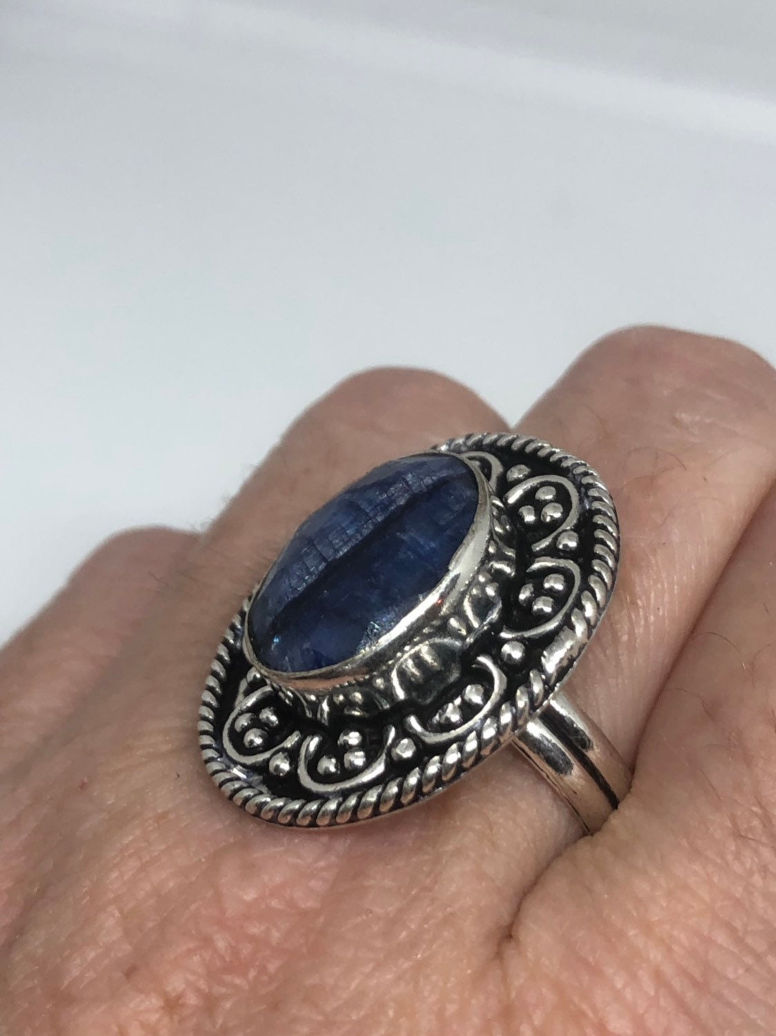 Vintage Handmade Deep Blue Sapphire Setting White Bronze Silver Gothic Ring