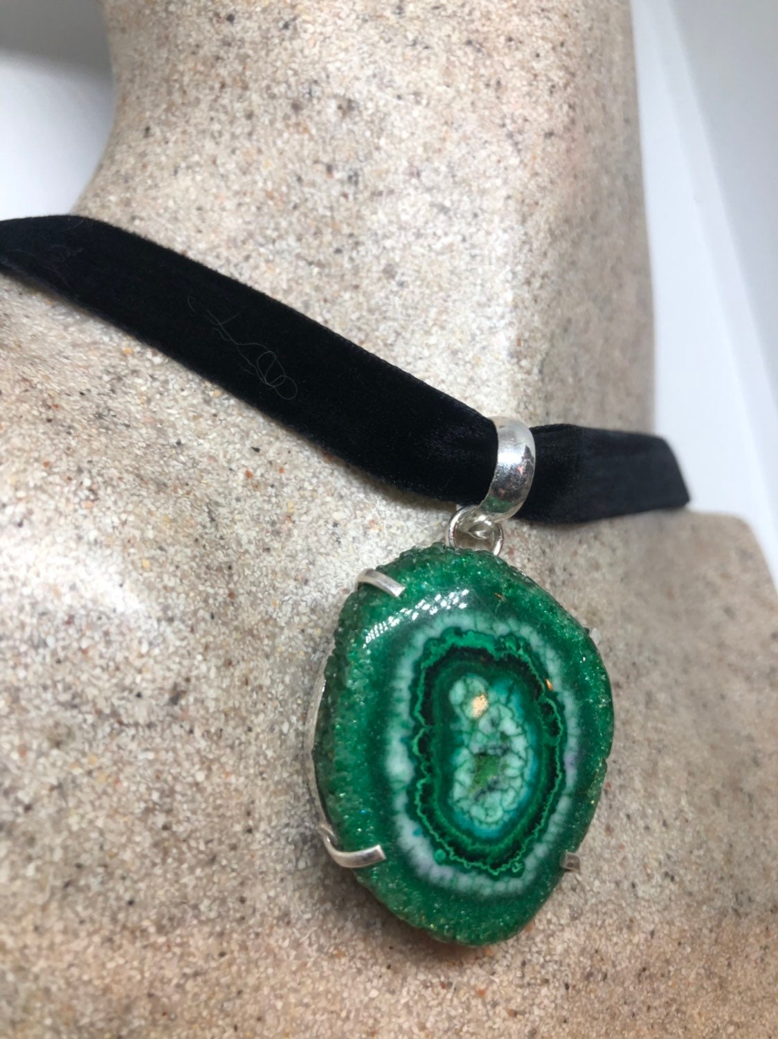 Vintage Green Chysoprase Agate Silver Finish Necklace
