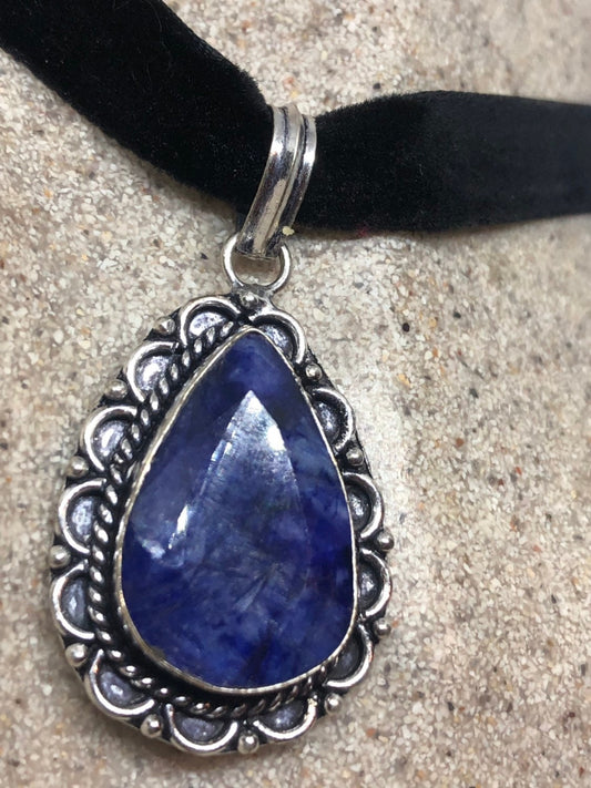 Vintage Hand Made Tibetan Lapis Necklace.