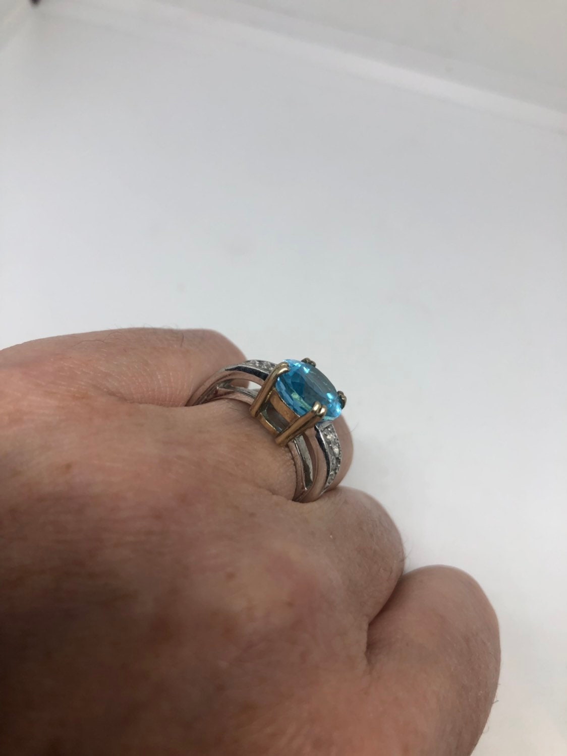 Vintage Genuine Blue Topaz 925 Sterling Silver Rhodium Ring