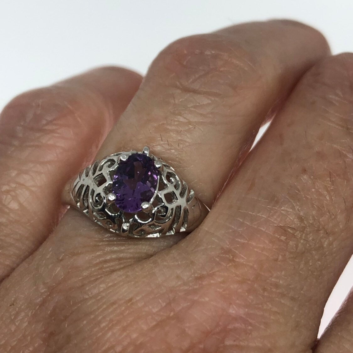 Vintage Handmade Deep Purple Genuine Amethyst Setting 925 Sterling Silver Gothic Ring