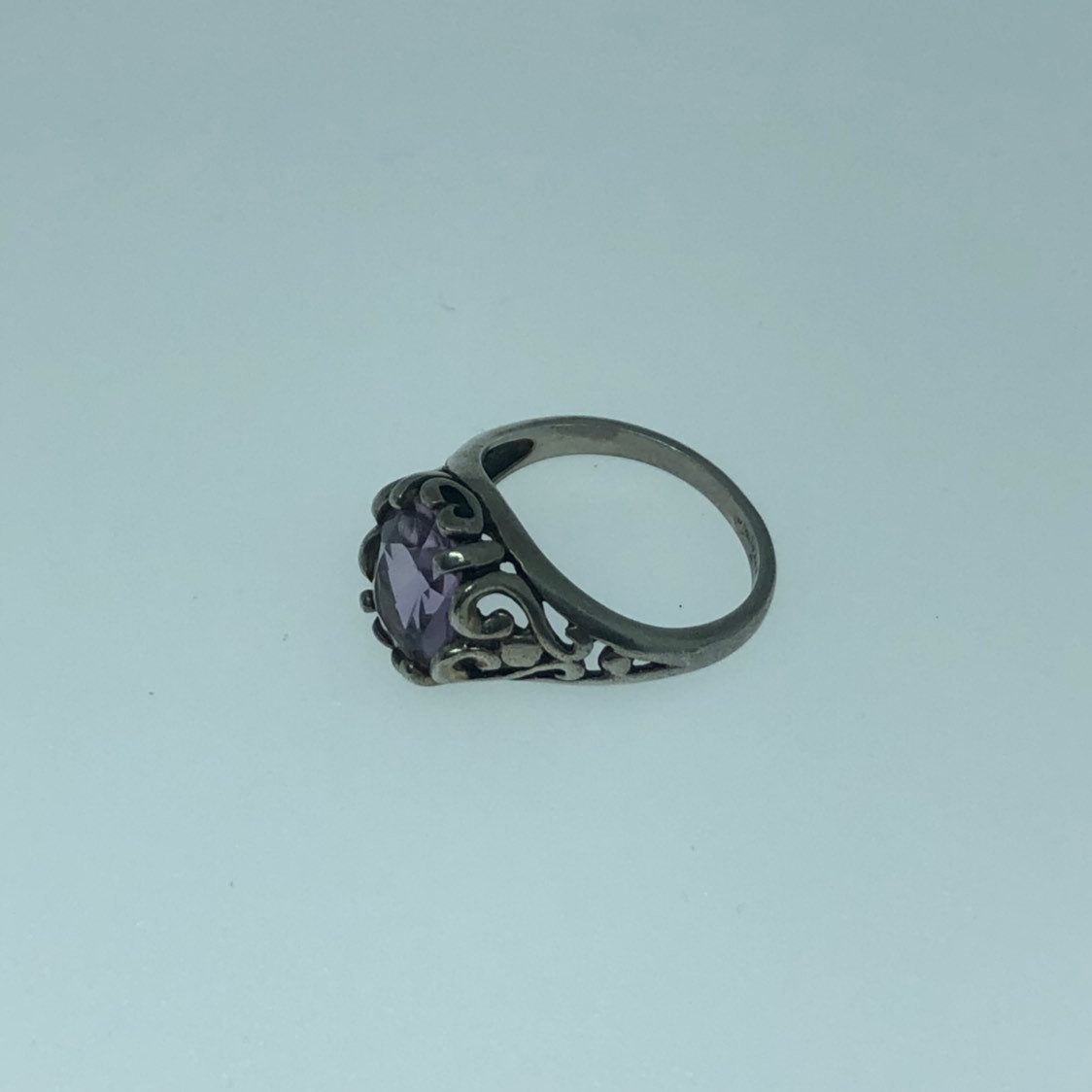 Vintage Handmade Deep Purple Genuine Amethyst Setting 925 Sterling Silver Gothic Ring