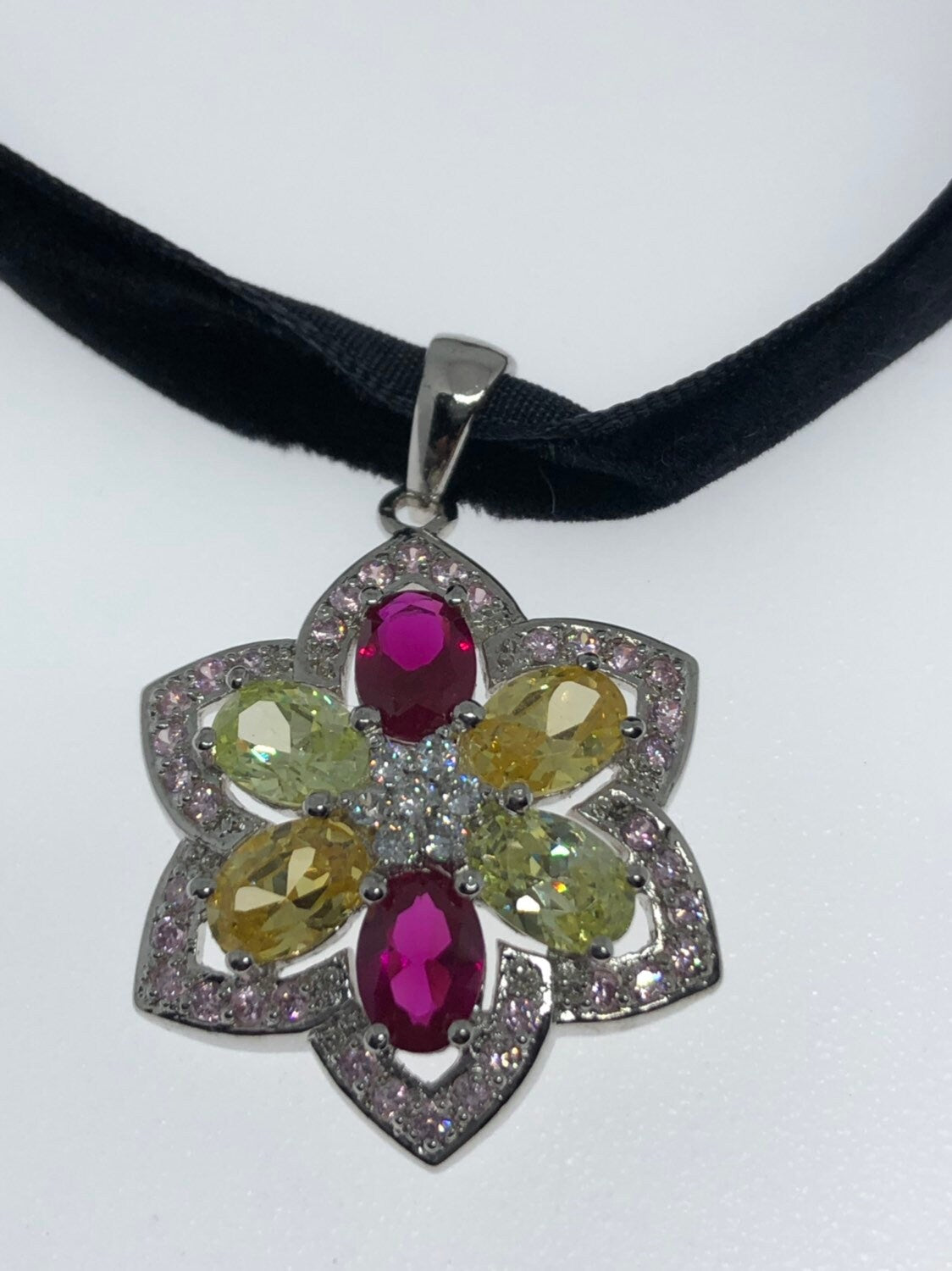 Vintage 925 Sterling Silver Genuine Garnet Mixed Gemstone and Citrine Antique Pendant Necklace