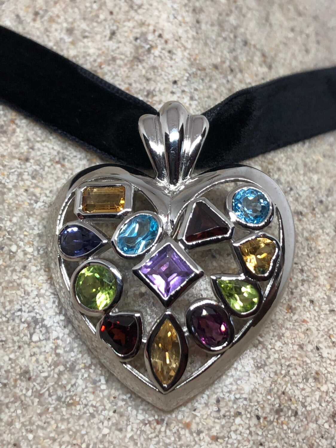 Vintage Handmade 925 Sterling Silver Genuine Gemstone Antique Heart Pendant Necklace
