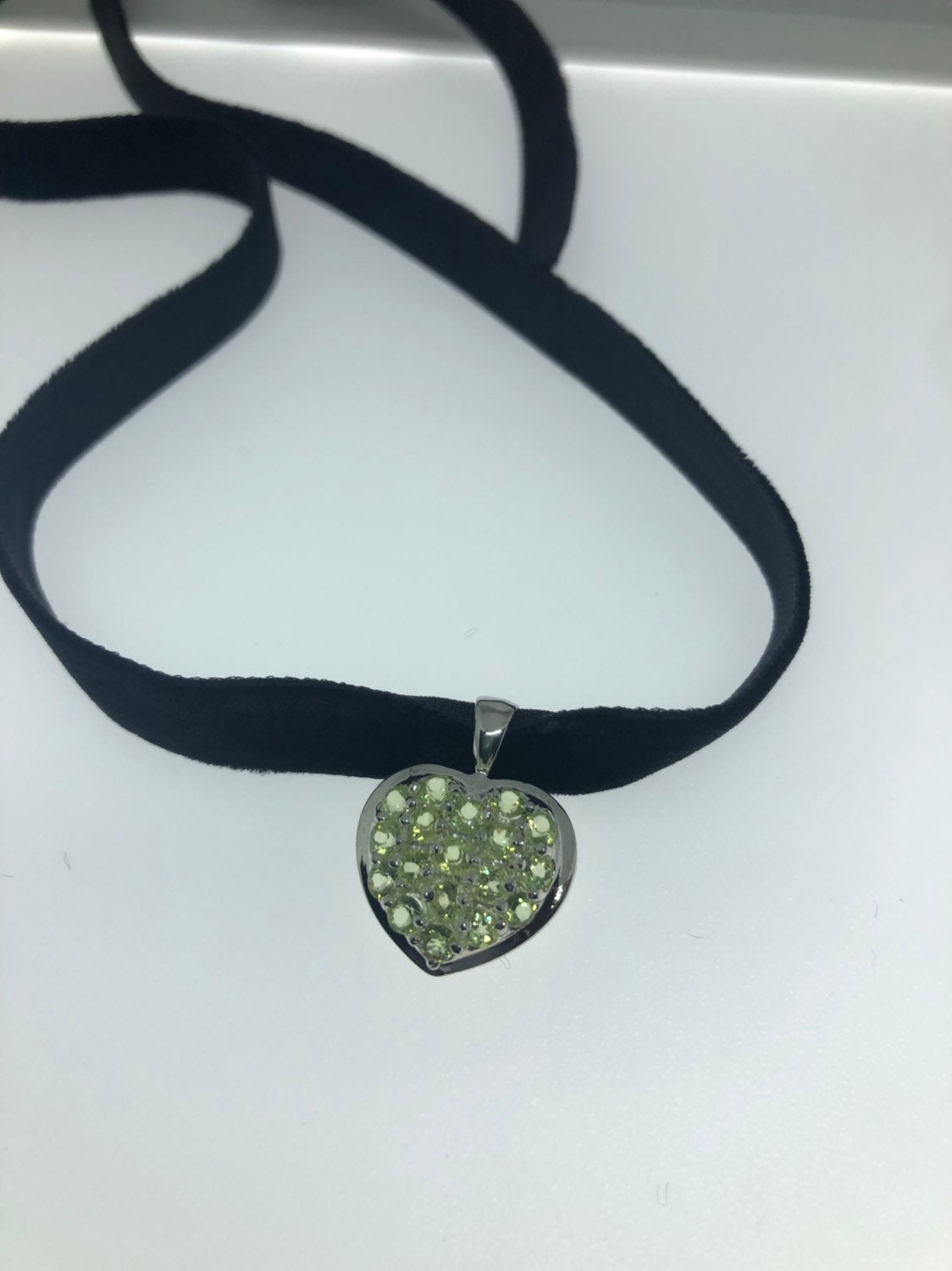 Vintage Green Peridot Choker 925 Sterling Silver Heart Pendant Necklace