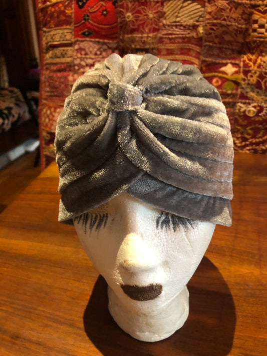 Vintage Gray Stretch Velvet Deco Turban Hat