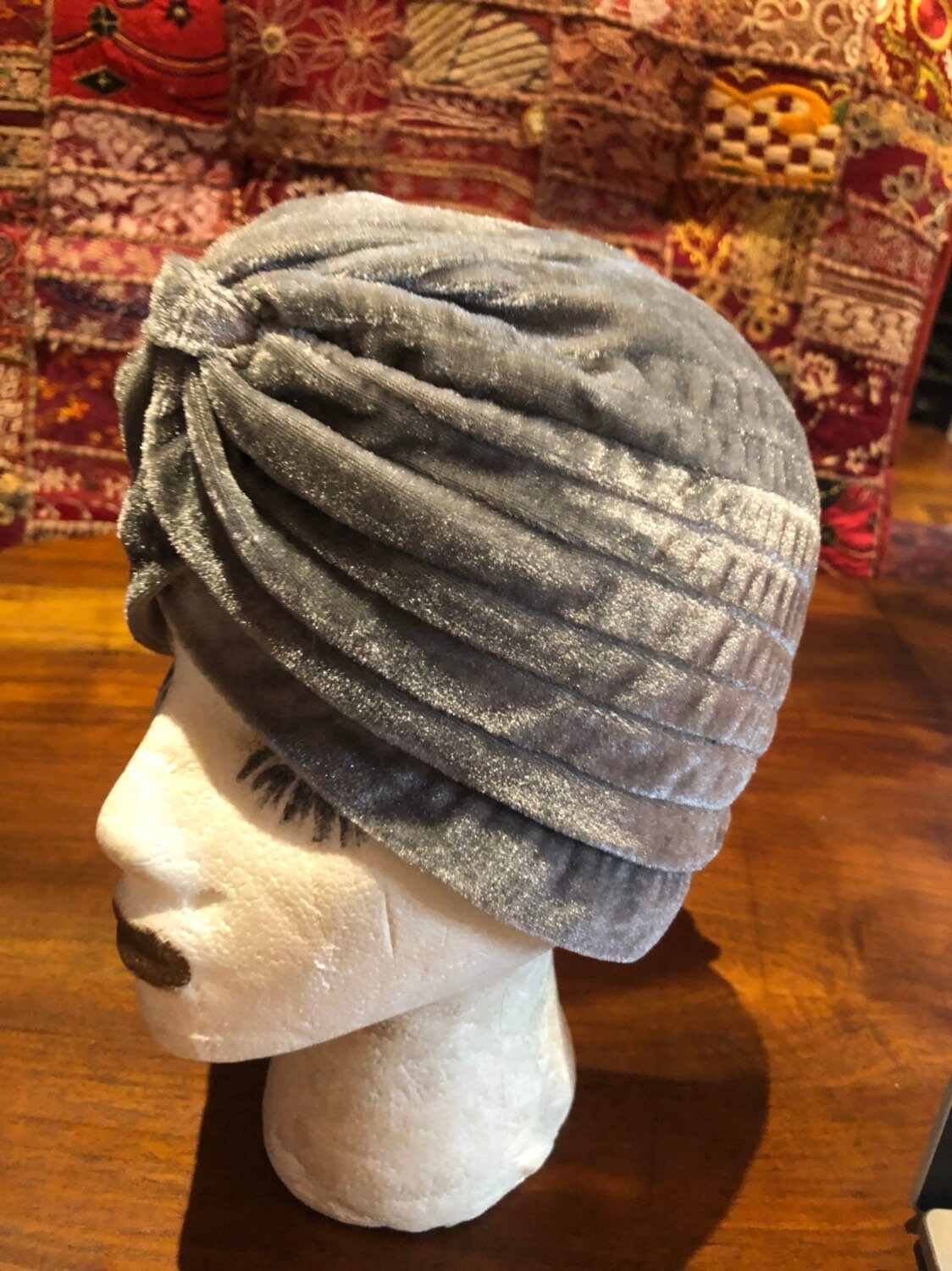 Vintage Gray Stretch Velvet Deco Turban Hat