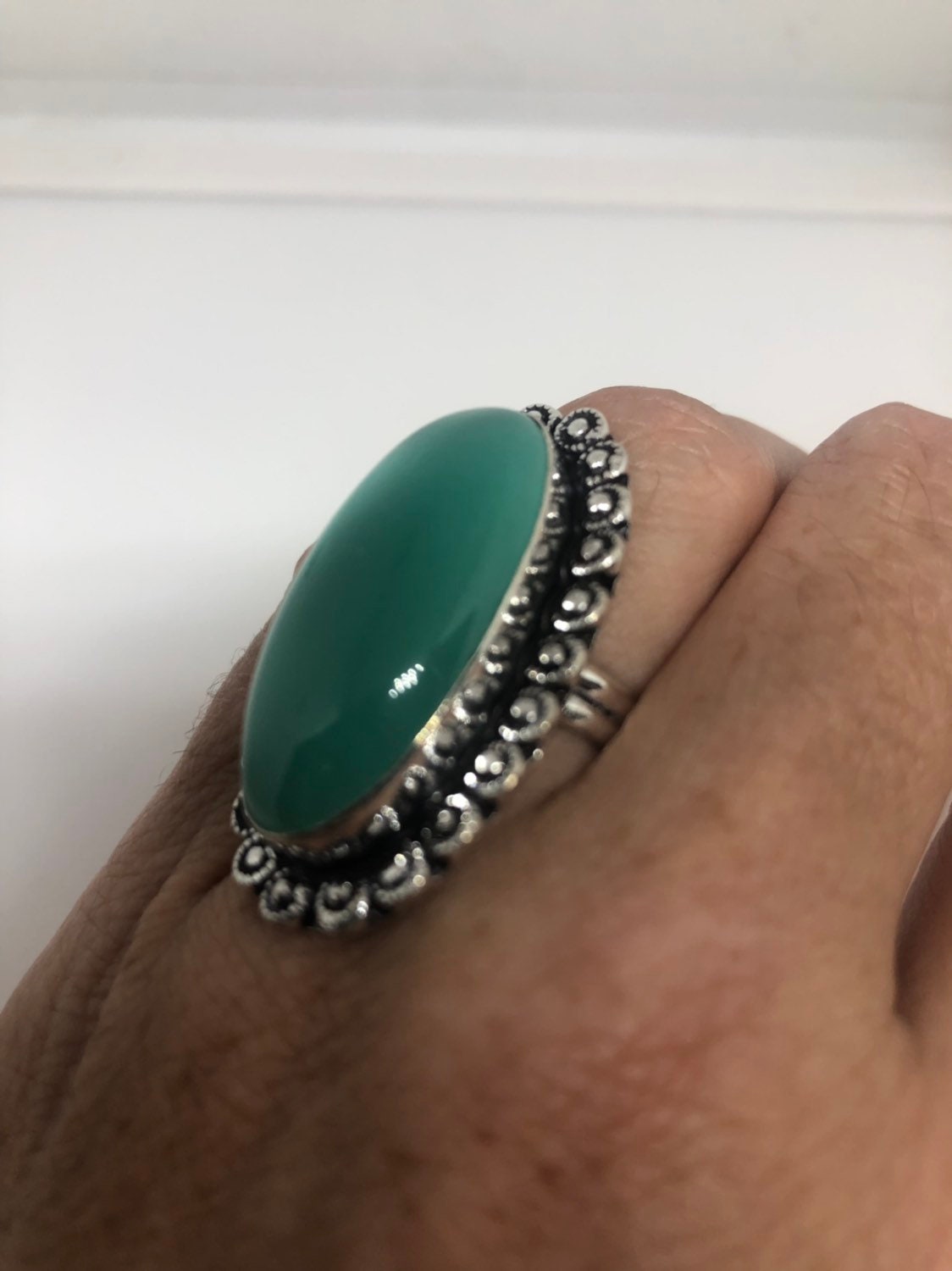 Vintage Green Cats Eye Art Glass Ring Ring