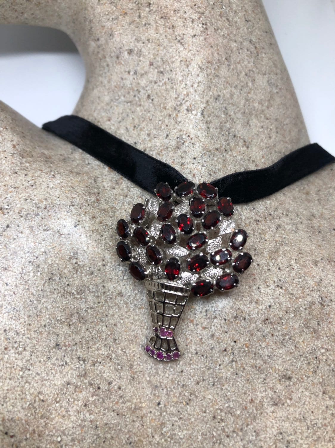 Vintage Handmade Genuine Garnet 925 Sterling Silver Rhodium Brooch Choker