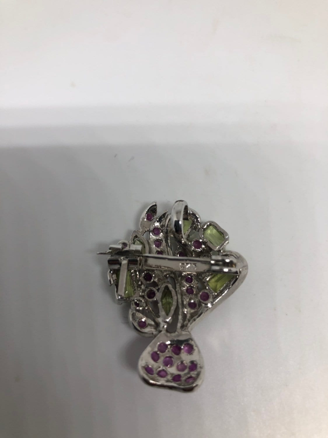 Vintage Handmade 925 Sterling Silver Genuine Peridot Pendant brooch