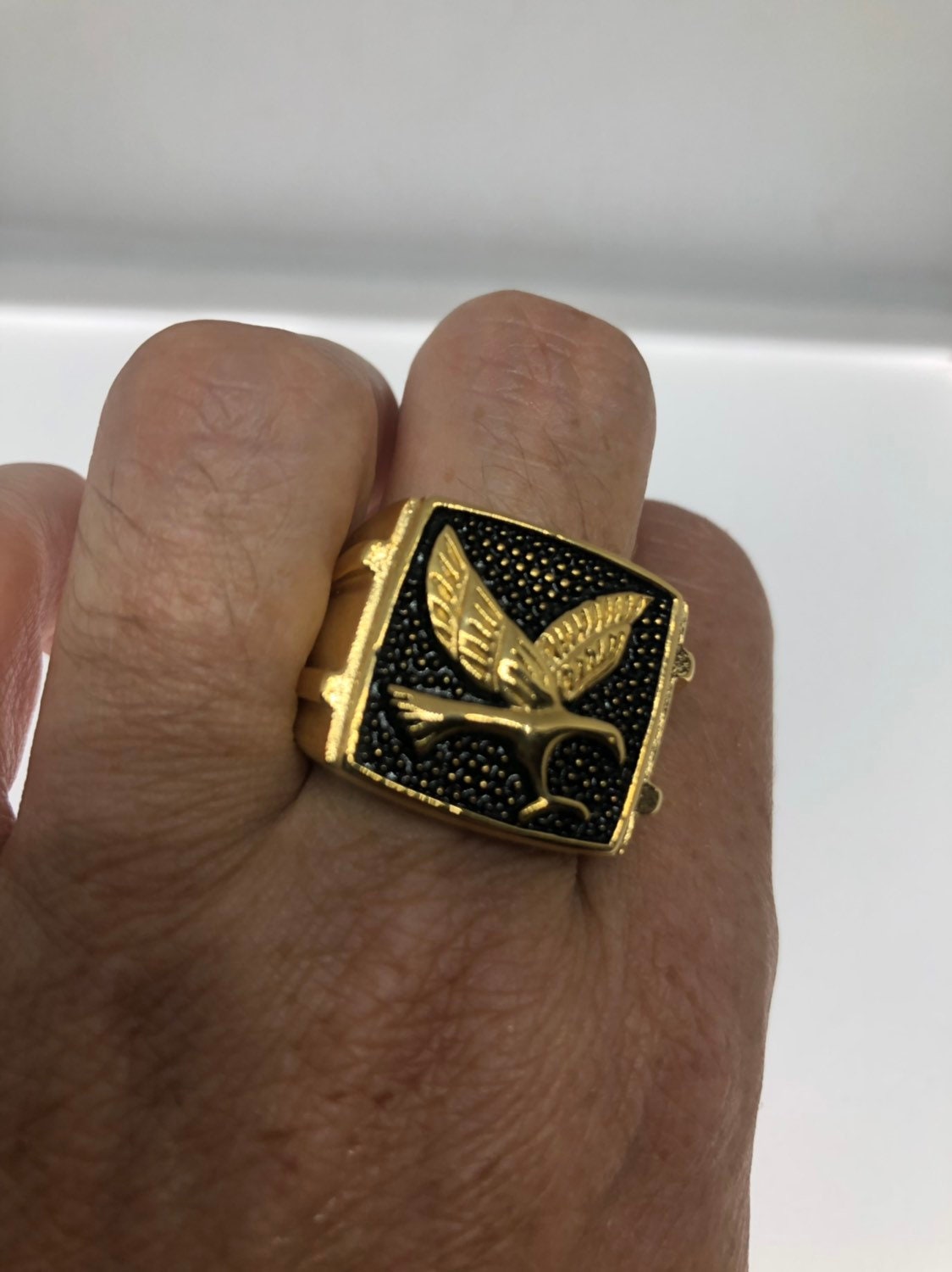 Vintage Mens Golden US Eagle Ring