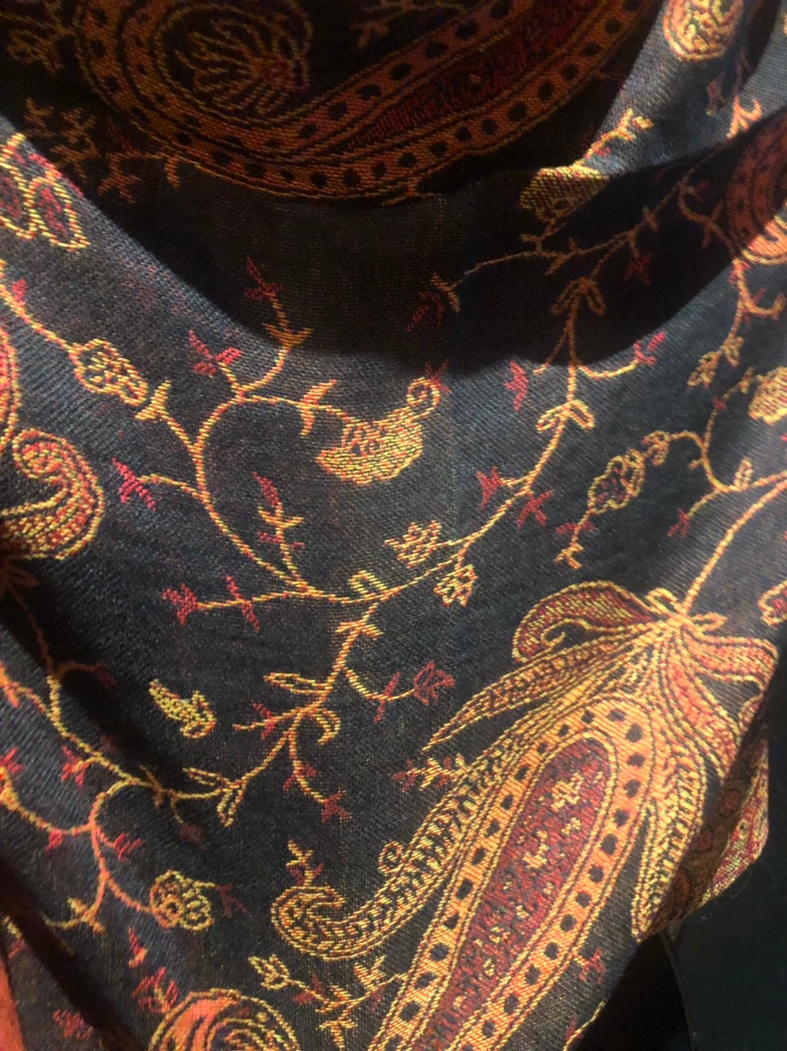 Nemesis Vintage Red Black Paisley Brocade Pashmina Scarf Wrap Shawl