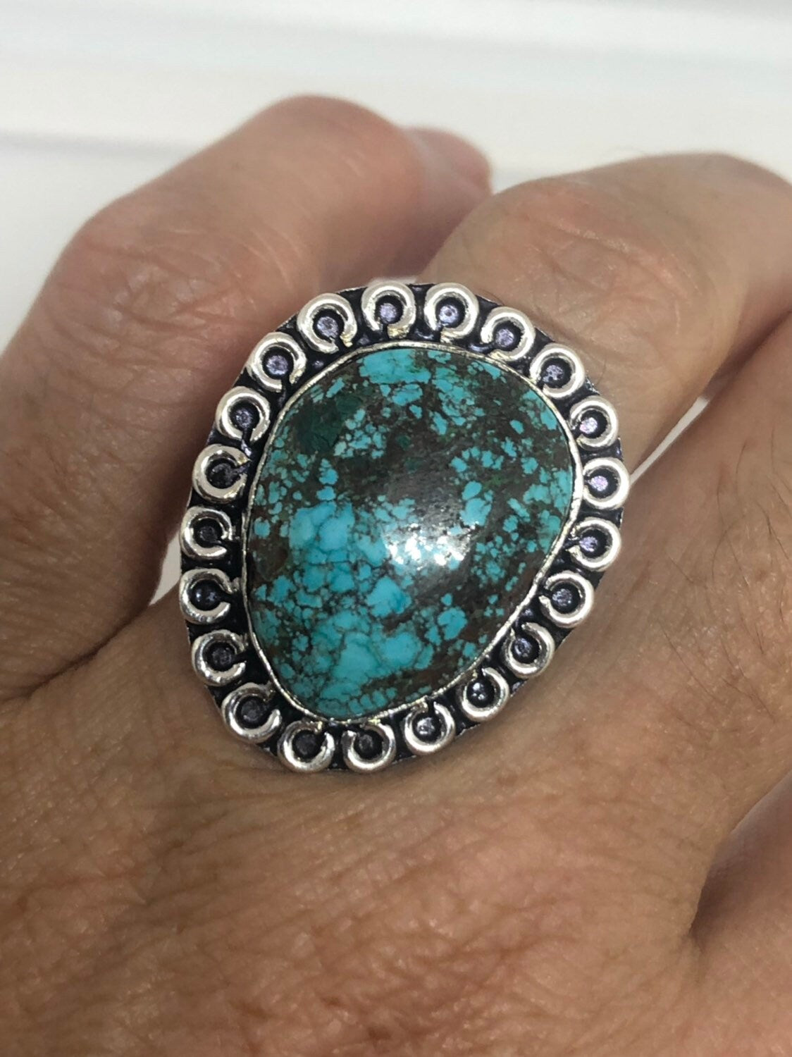 Vintage Blue Genuine Tibetan Turquoise Ring Size 9